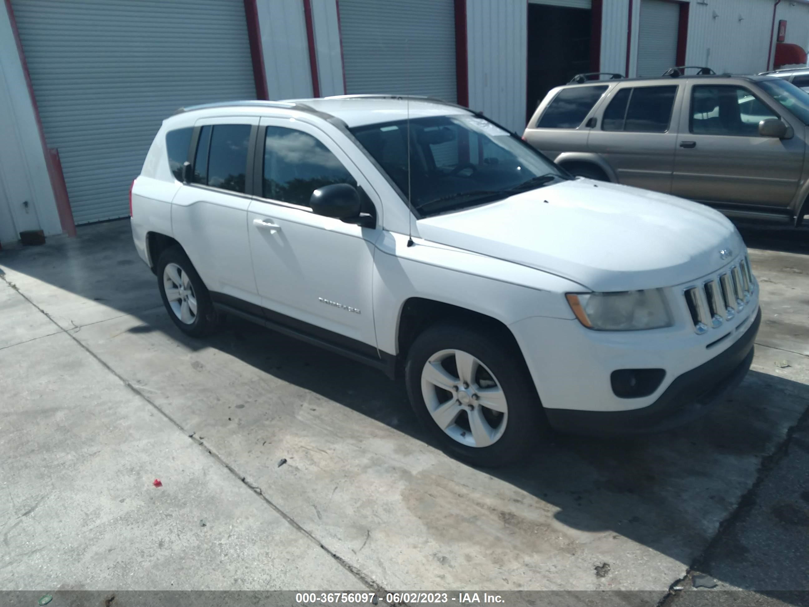 JEEP COMPASS 2012 1c4njcbb0cd678005