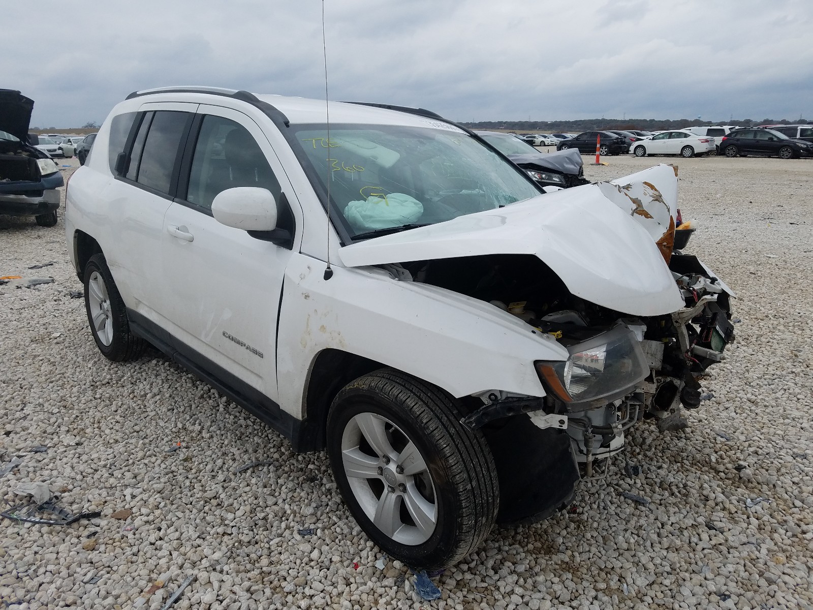 JEEP COMPASS LA 2014 1c4njcea0ed627271