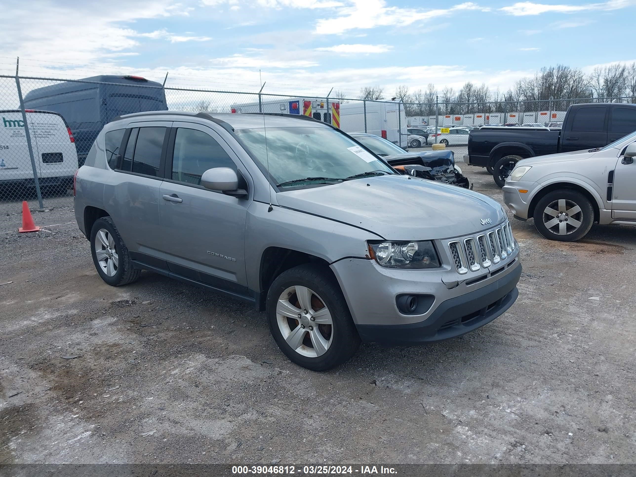 JEEP COMPASS 2015 1c4njceb6fd329835