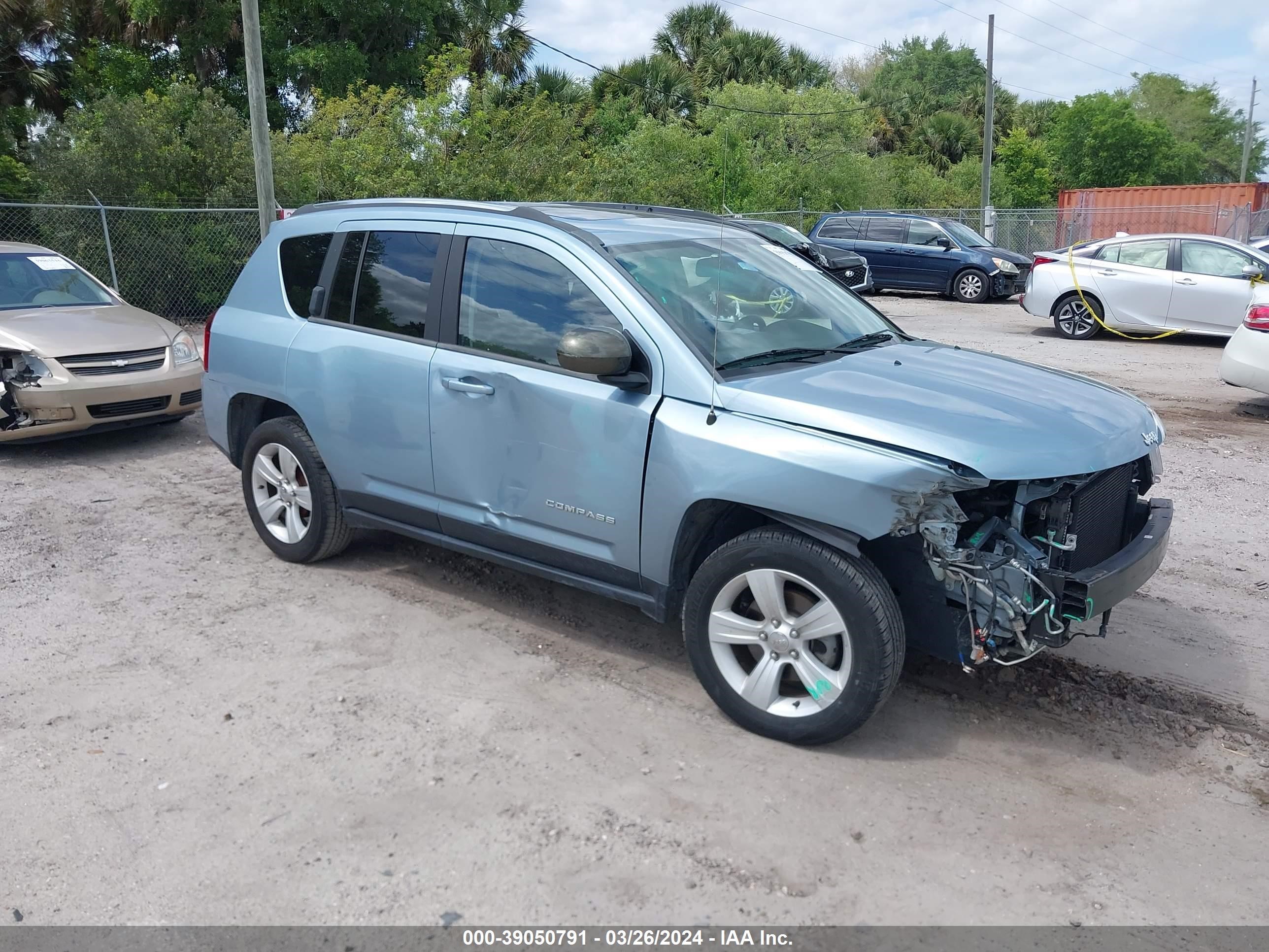 JEEP COMPASS 2014 1c4njceb7ed507685