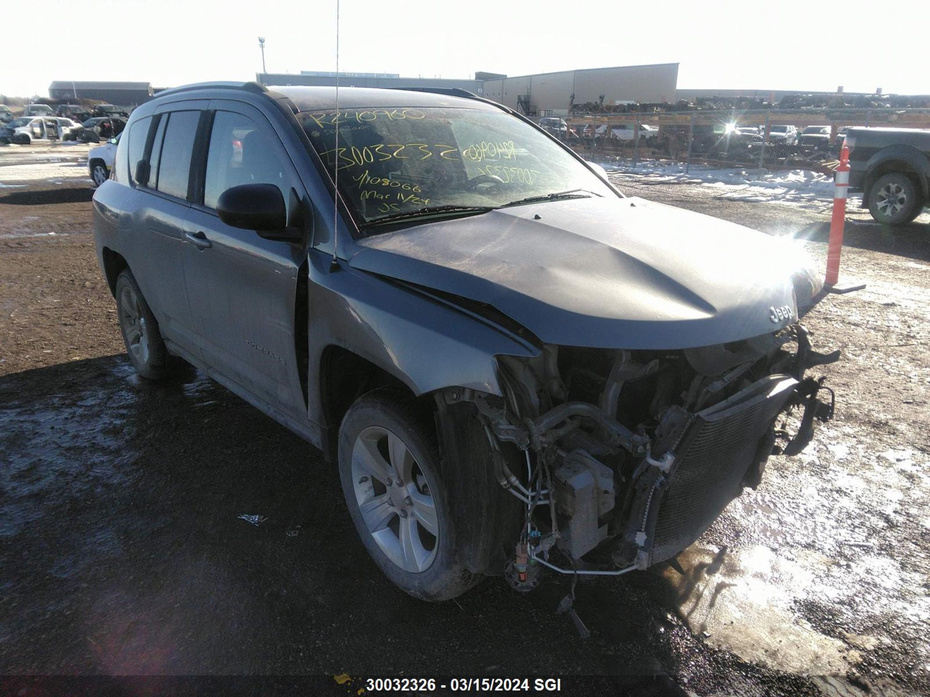 JEEP COMPASS 2013 1c4njdab8dd108066