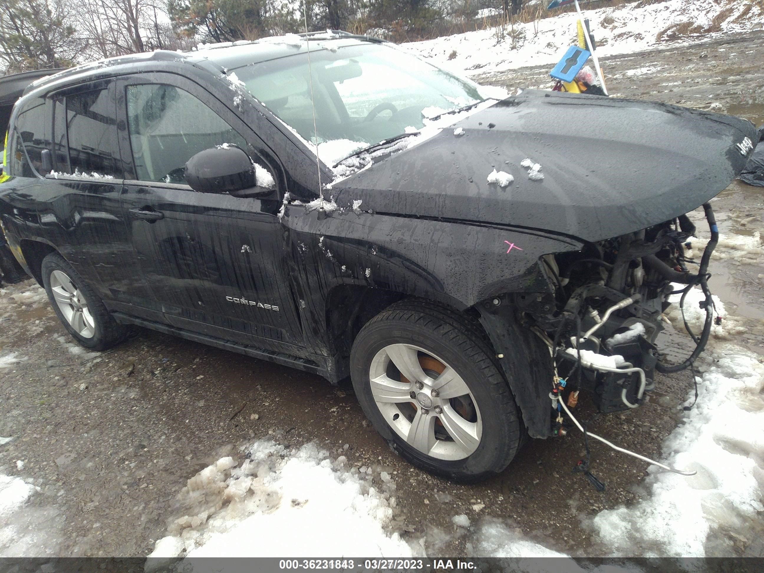 JEEP COMPASS 2014 1c4njdbb1ed538313