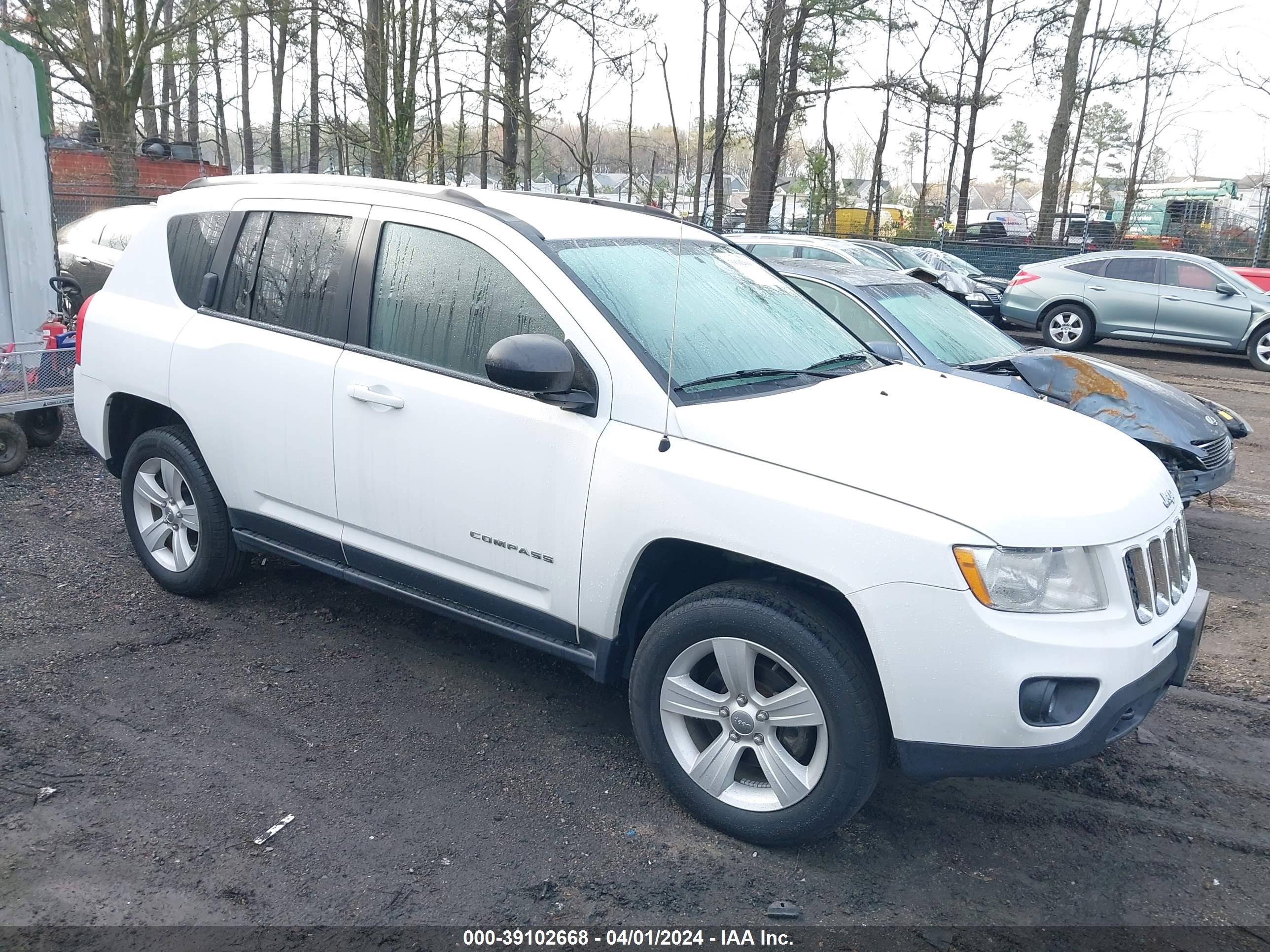 JEEP COMPASS 2013 1c4njdeb0dd280408