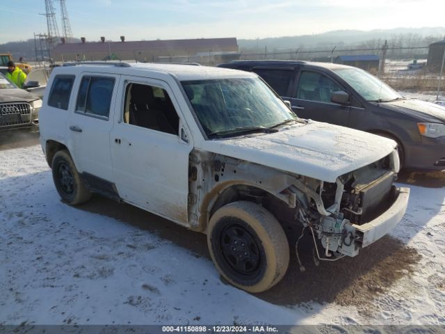 JEEP PATRIOT 2016 1c4njpba5gd554526