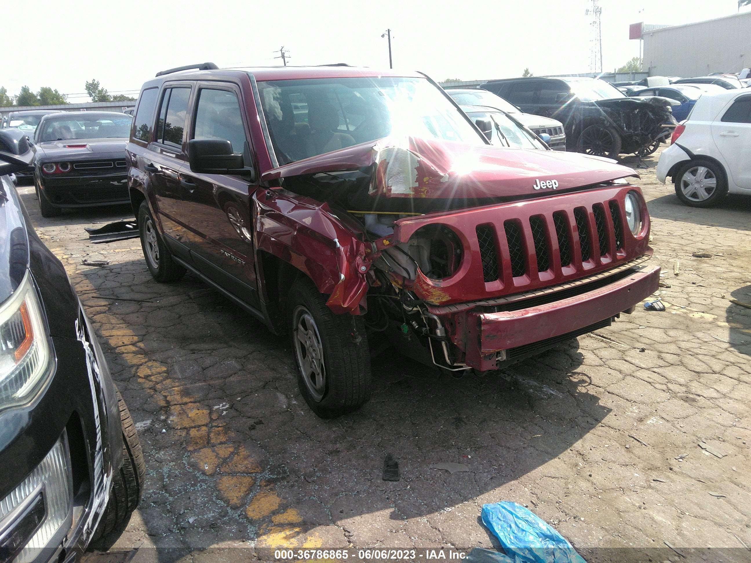 JEEP LIBERTY (PATRIOT) 2016 1c4njpbb1gd562664