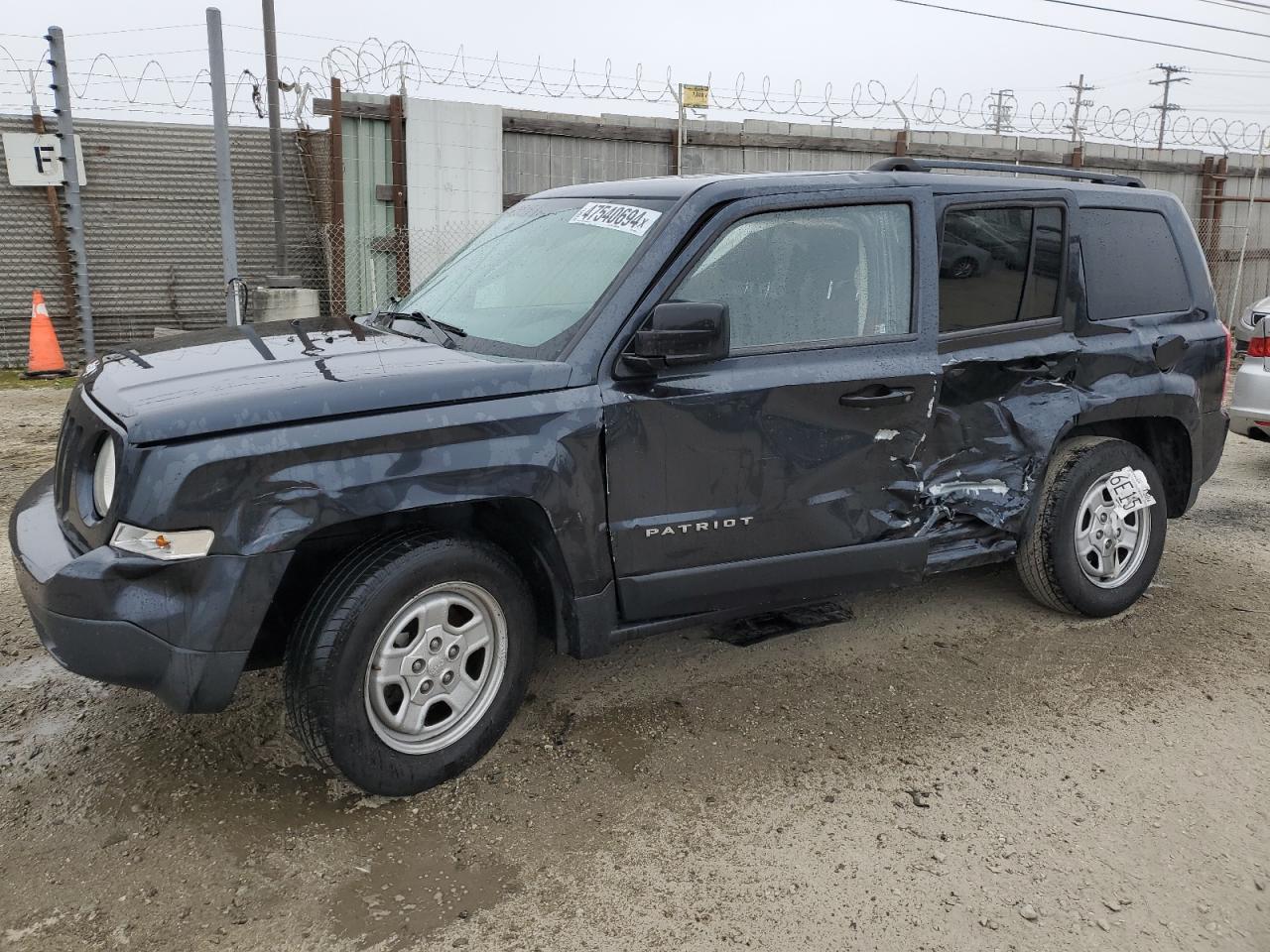 JEEP LIBERTY (PATRIOT) 2014 1c4njpbb9ed859338