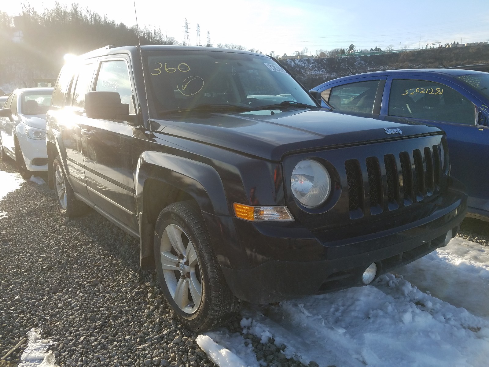 JEEP NULL 2012 1c4njrfb7cd588752