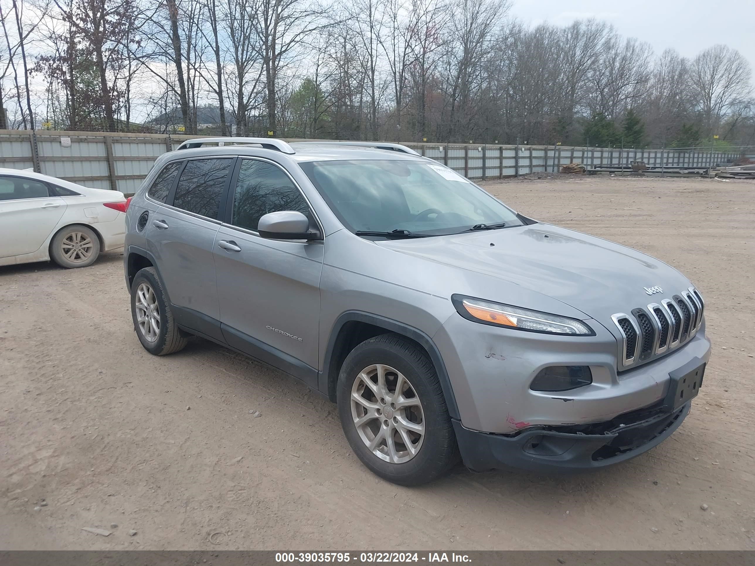 JEEP CHEROKEE 2015 1c4pjlcb0fw683687