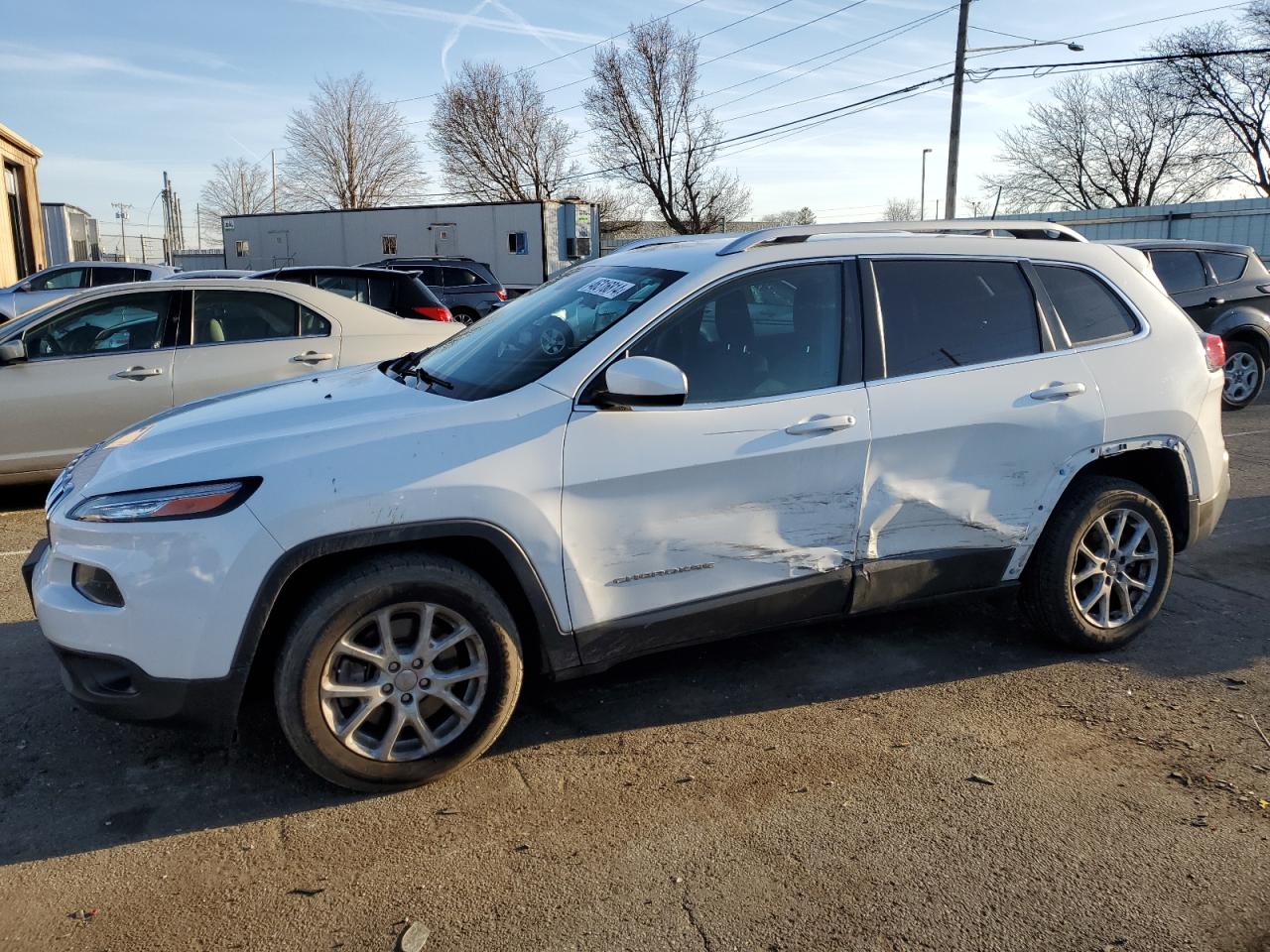 JEEP GRAND CHEROKEE 2016 1c4pjlcb2gw114146