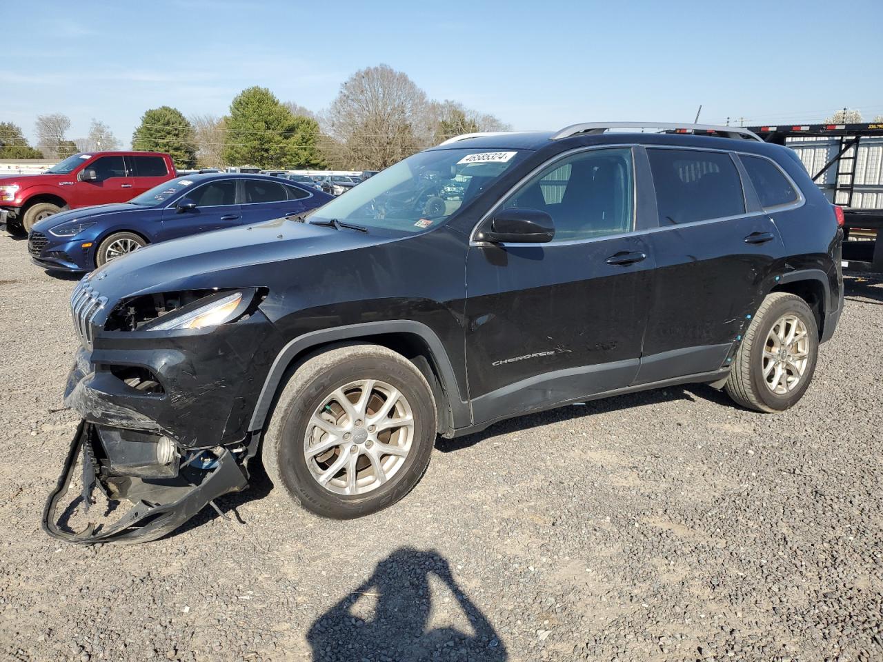 JEEP GRAND CHEROKEE 2017 1c4pjlcb2hw653237