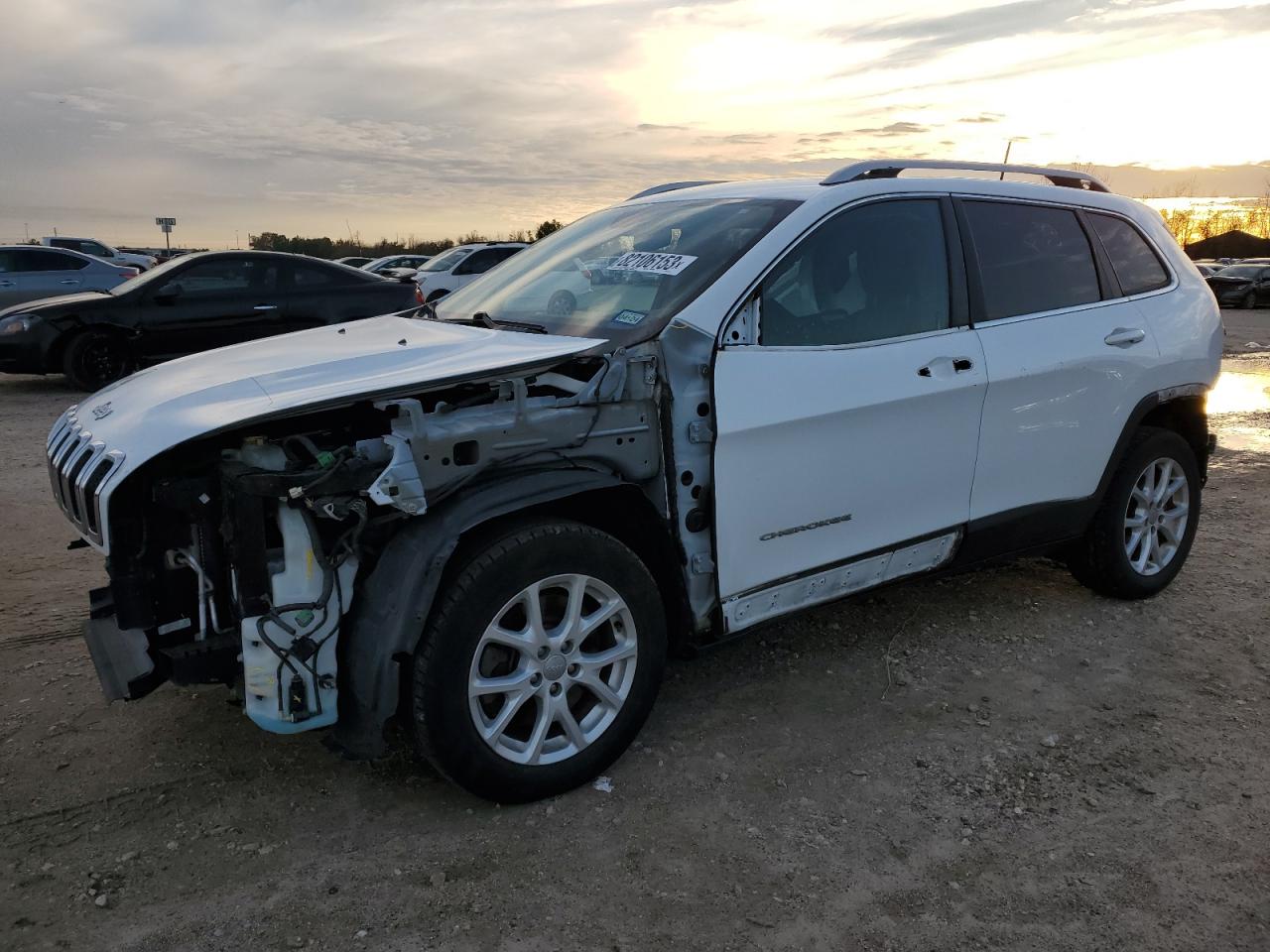 JEEP GRAND CHEROKEE 2018 1c4pjlcb3jd539698