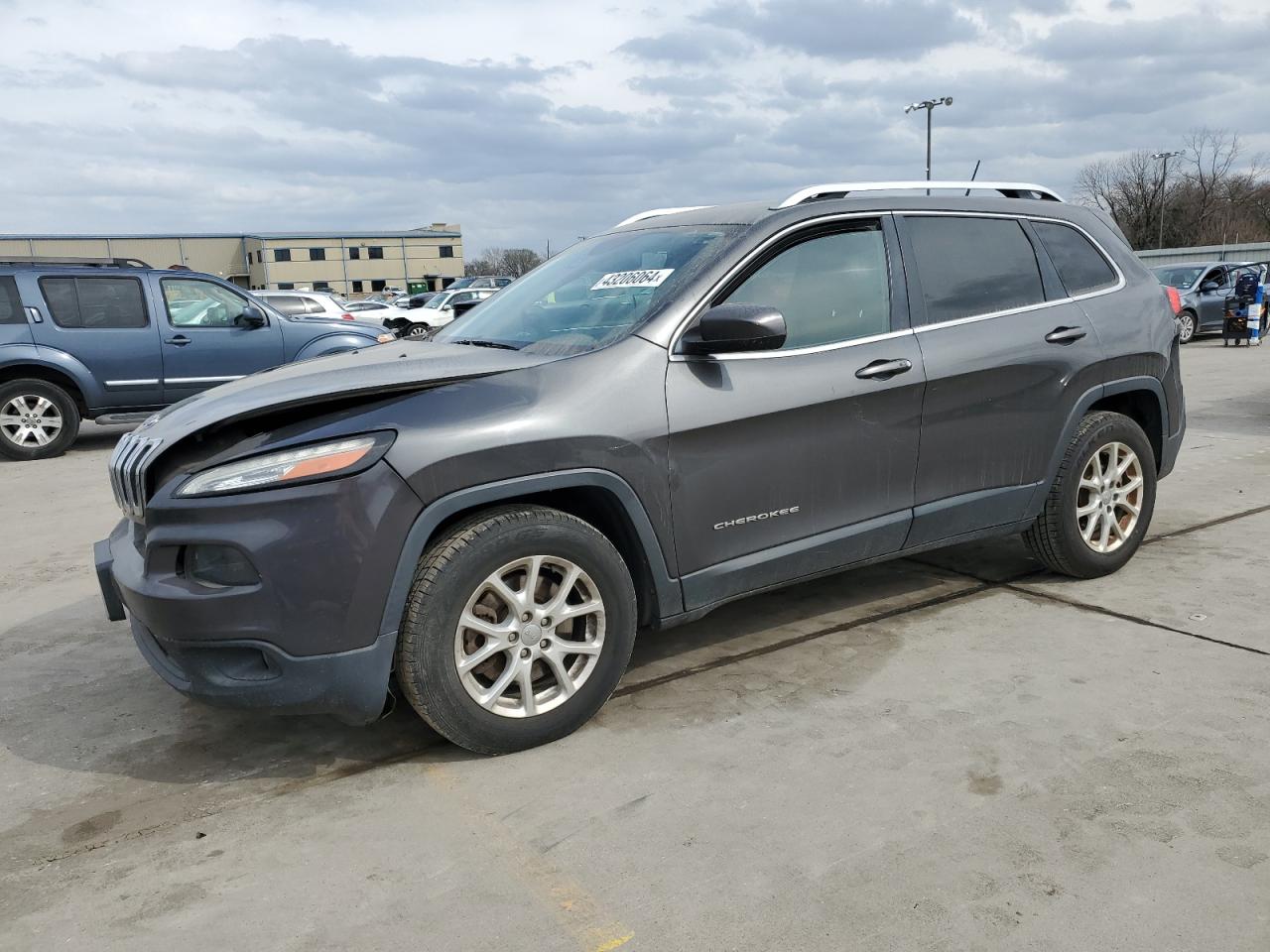 JEEP GRAND CHEROKEE 2015 1c4pjlcb4fw525787