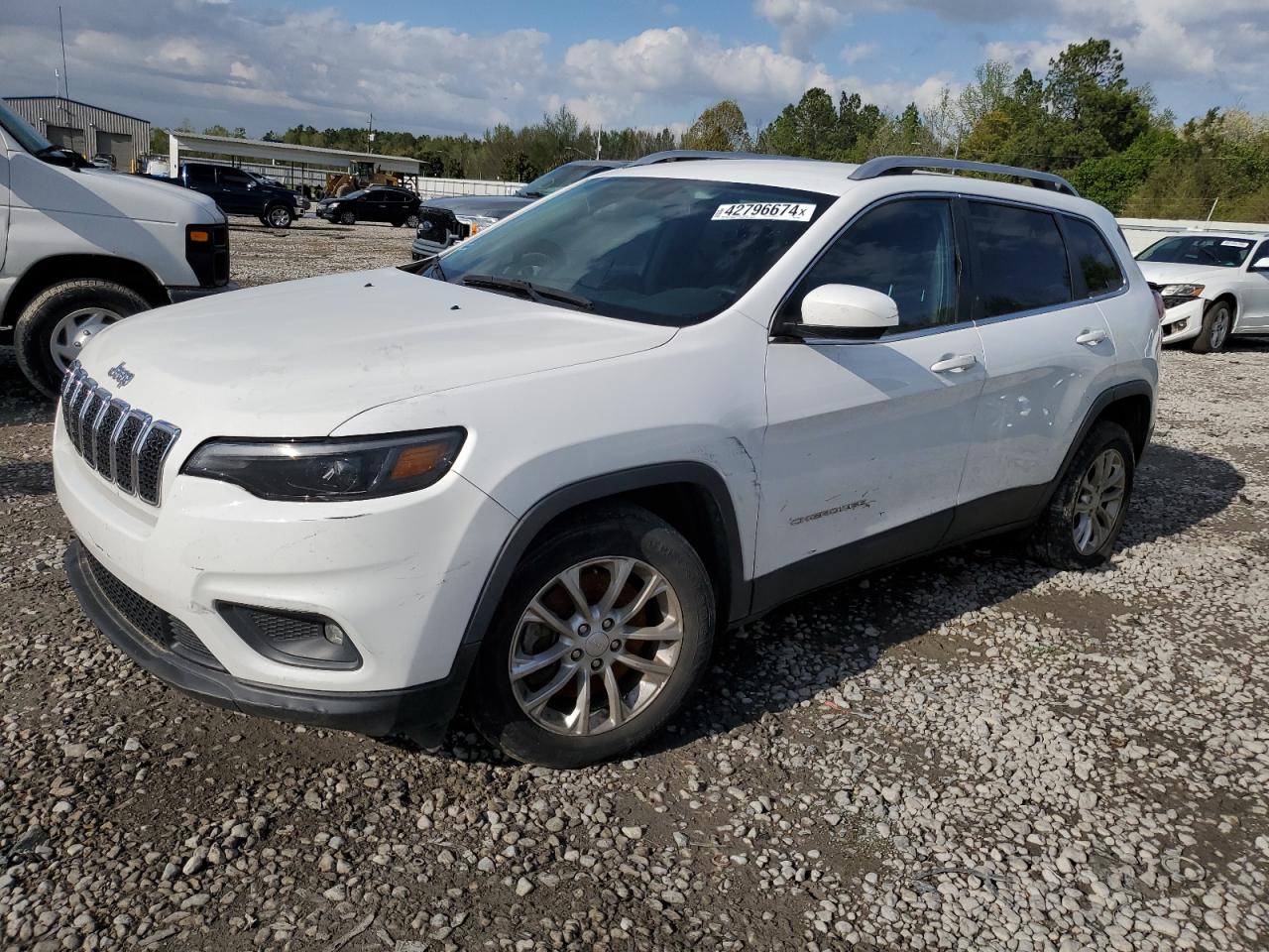 JEEP GRAND CHEROKEE 2019 1c4pjlcb4kd203561