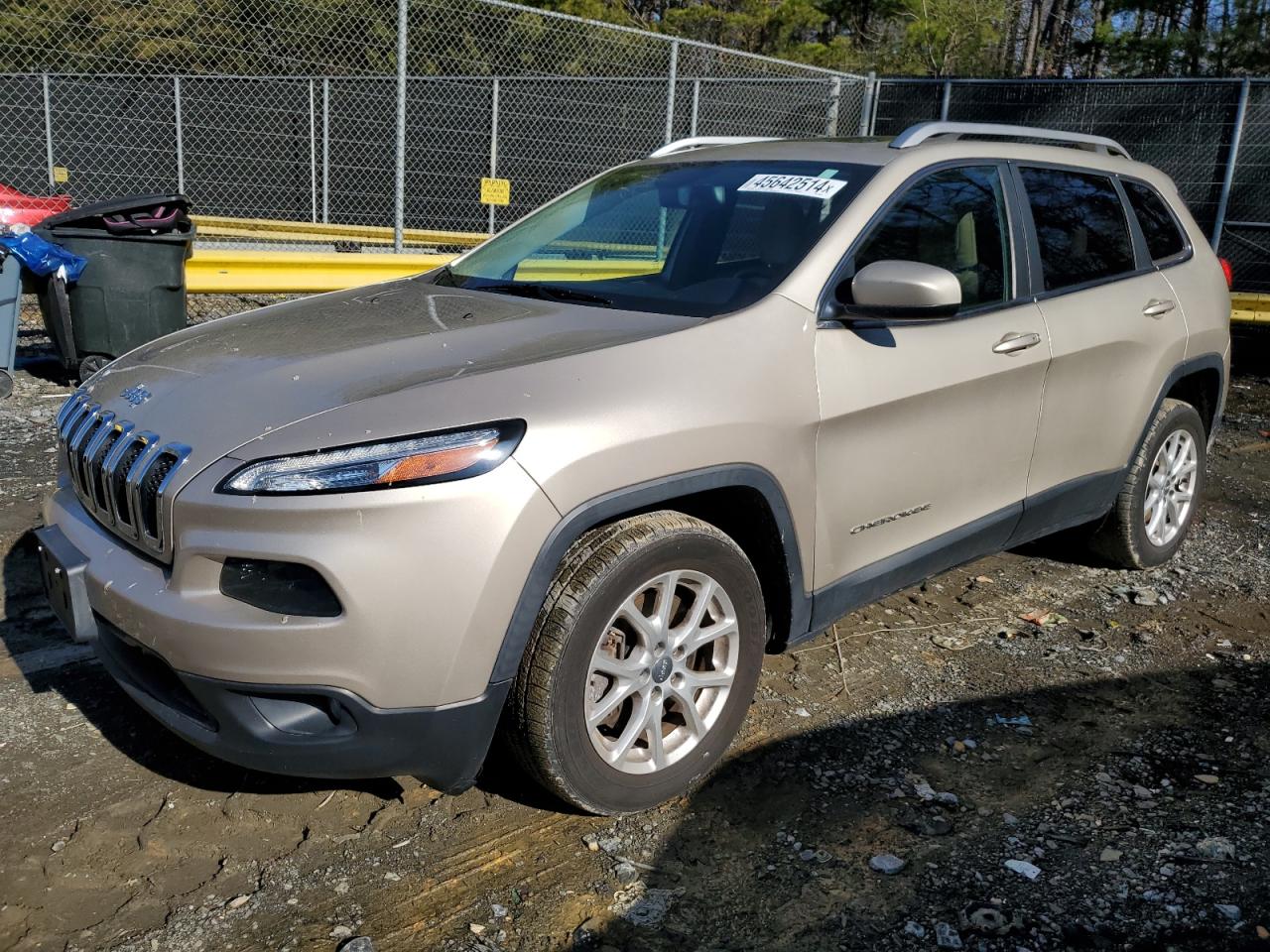 JEEP GRAND CHEROKEE 2015 1c4pjlcs3fw730615