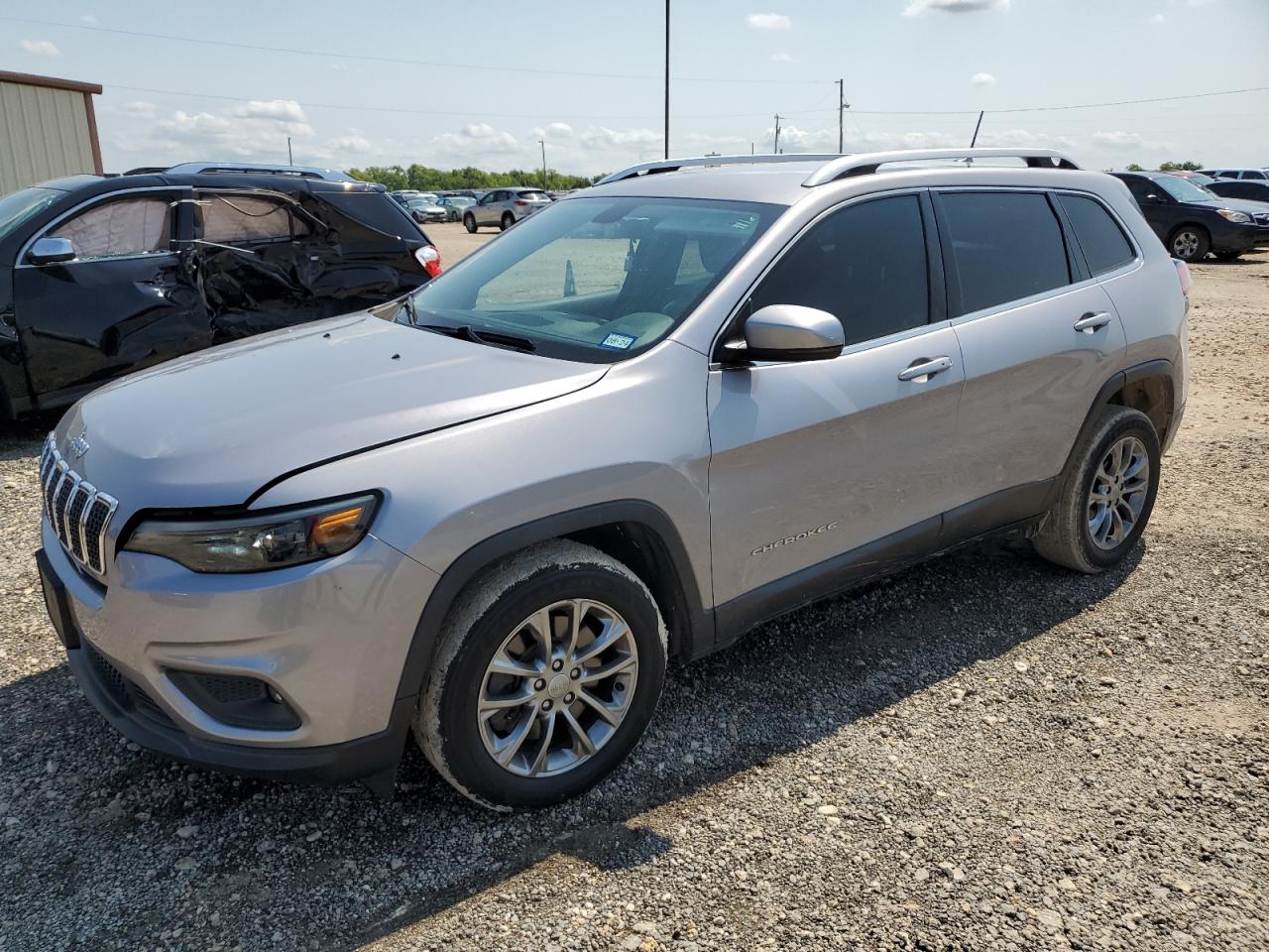 JEEP GRAND CHEROKEE 2019 1c4pjllb0kd420301