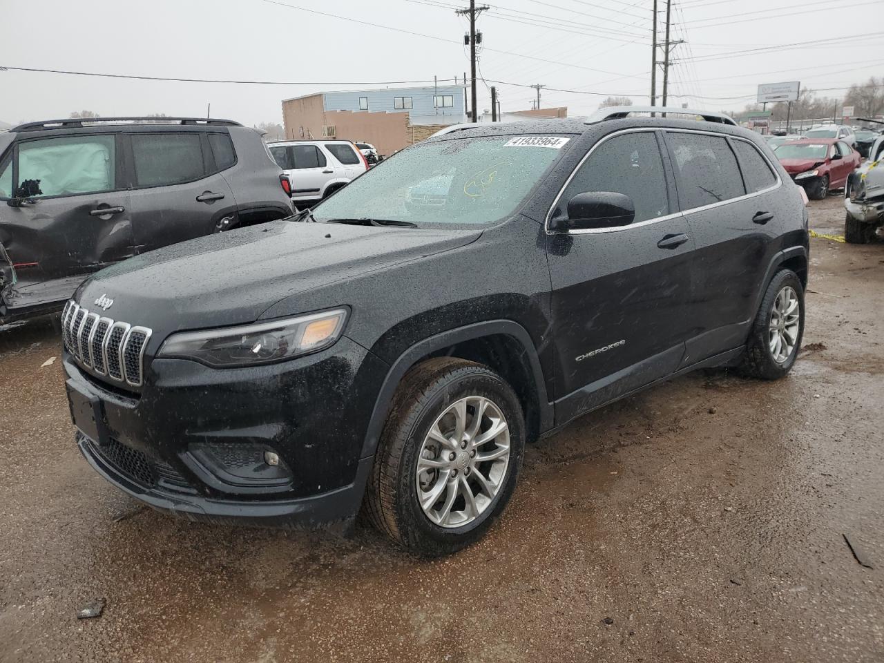 JEEP GRAND CHEROKEE 2019 1c4pjllb1kd143478