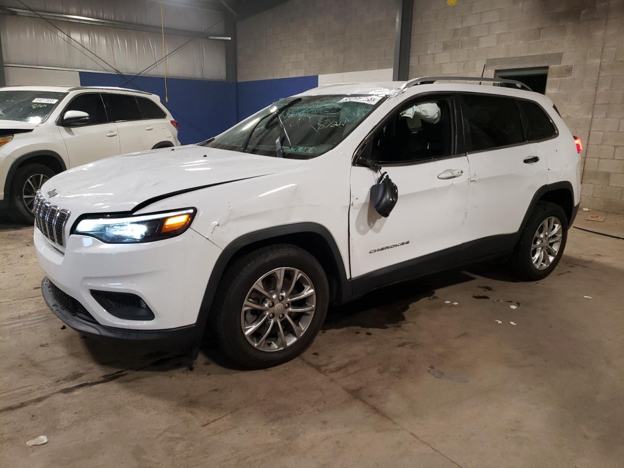 JEEP GRAND CHEROKEE 2019 1c4pjllb7kd204123