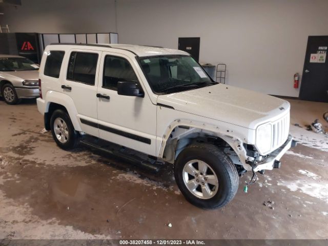 JEEP LIBERTY 2012 1c4pjmak8cw204615