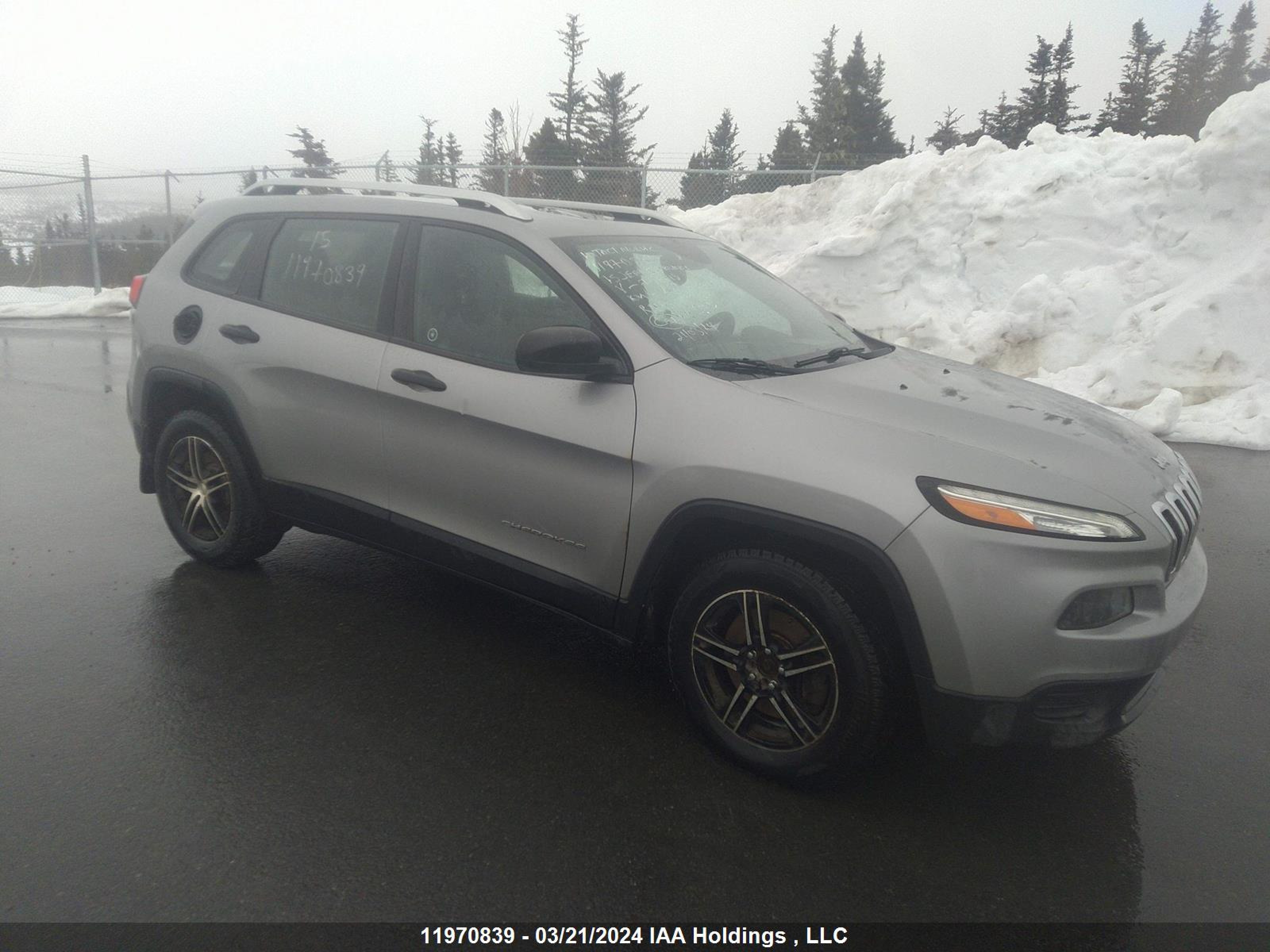 JEEP CHEROKEE 2015 1c4pjmas0fw719418