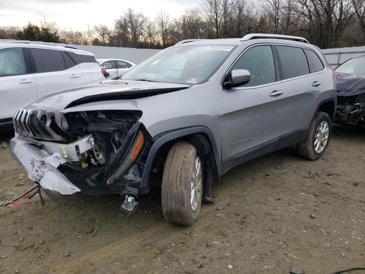 JEEP GRAND CHEROKEE 2015 1c4pjmcb0fw510824