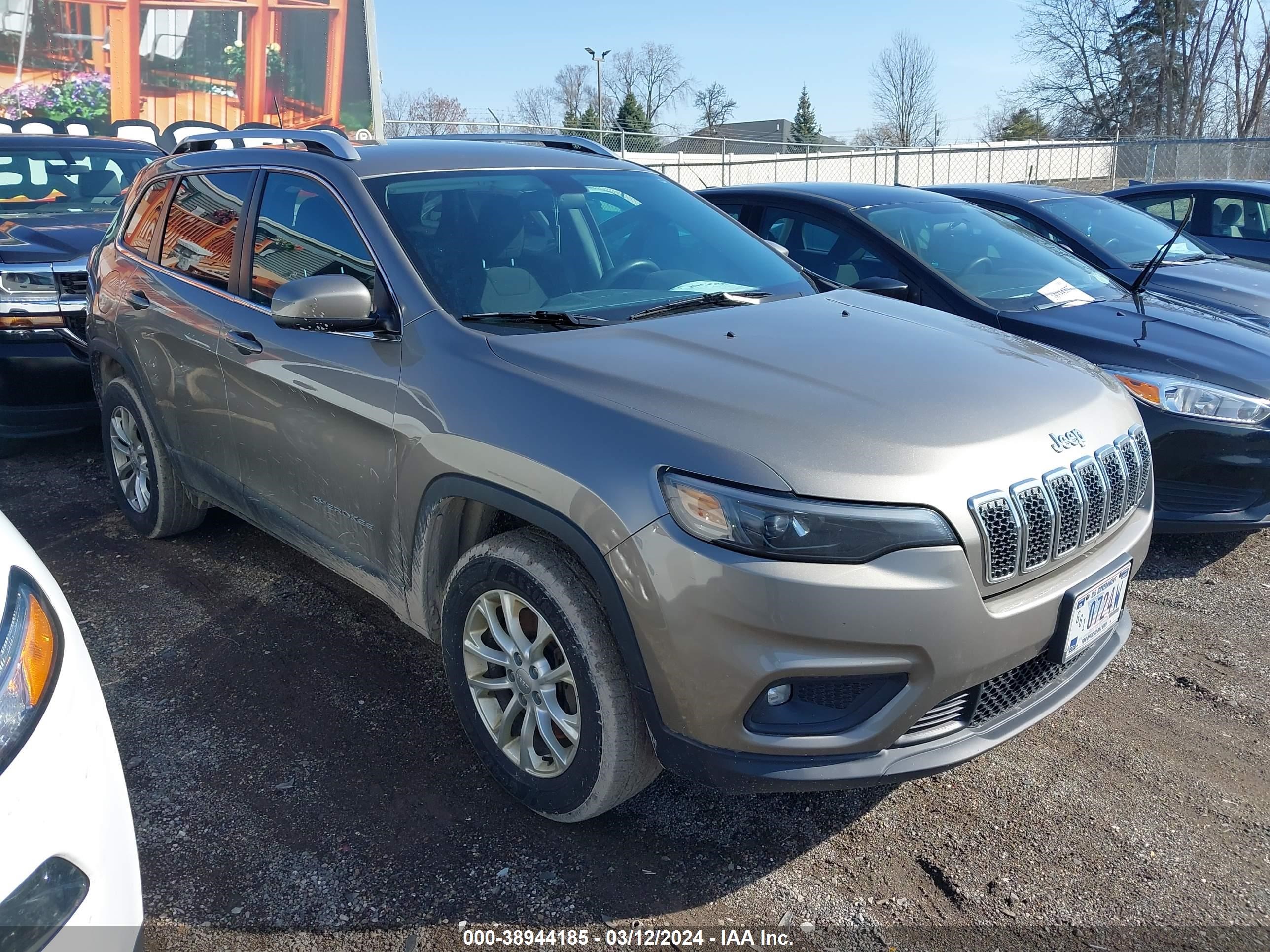 JEEP CHEROKEE 2019 1c4pjmcb4kd440282