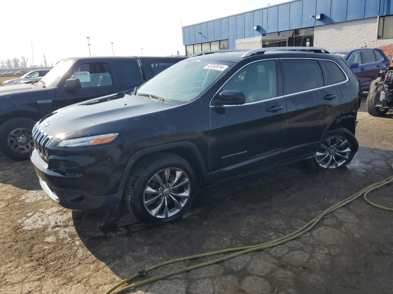 JEEP GRAND CHEROKEE 2017 1c4pjmds8hw599303