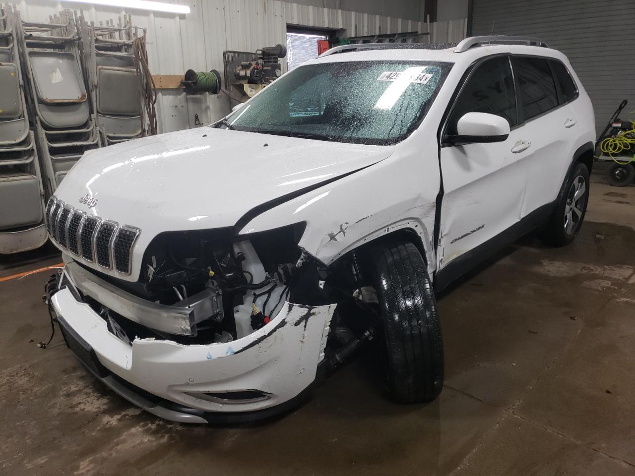 JEEP GRAND CHEROKEE 2019 1c4pjmdxxkd230618