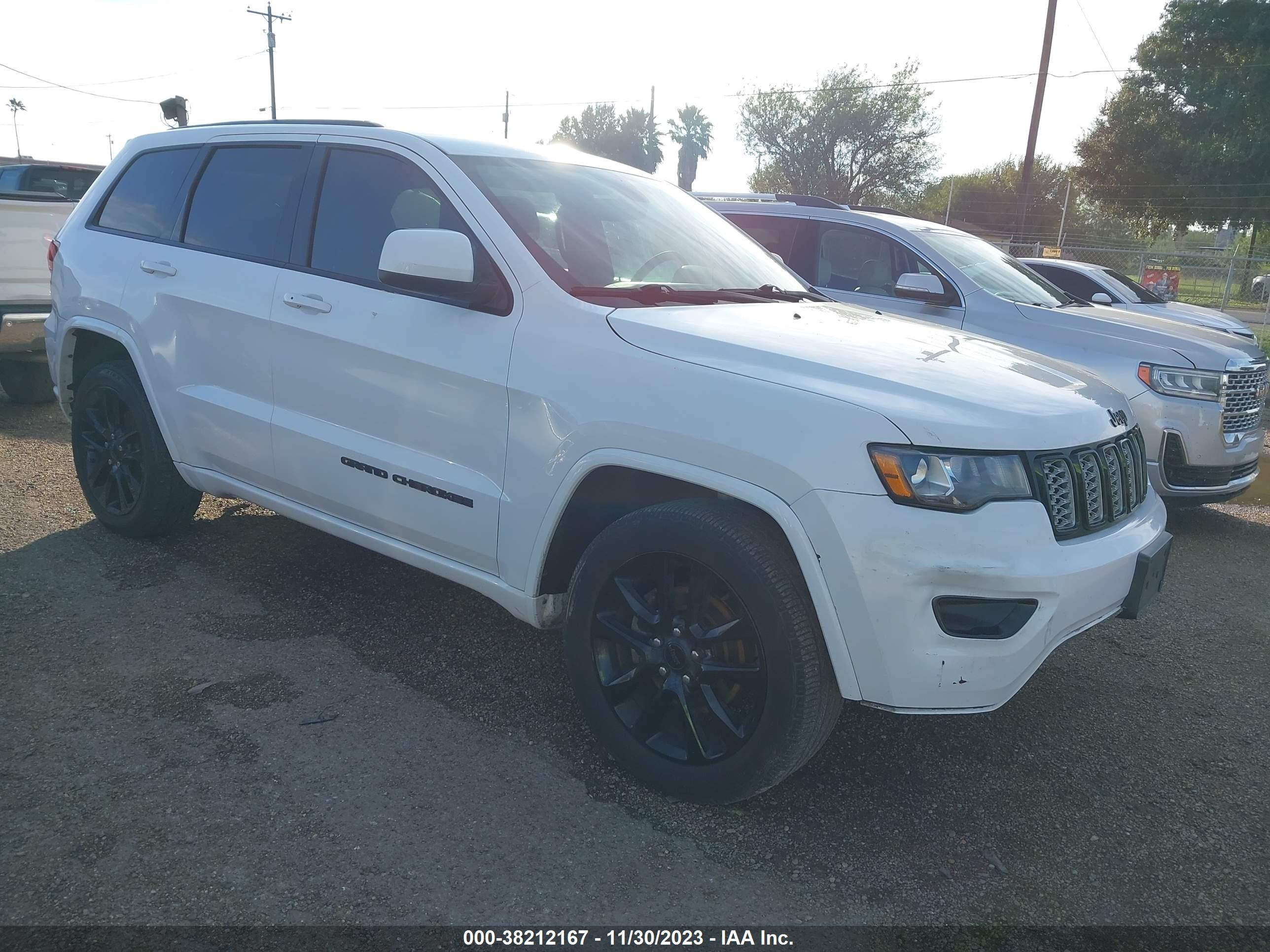 JEEP GRAND CHEROKEE 2017 1c4rjeag1hc702125