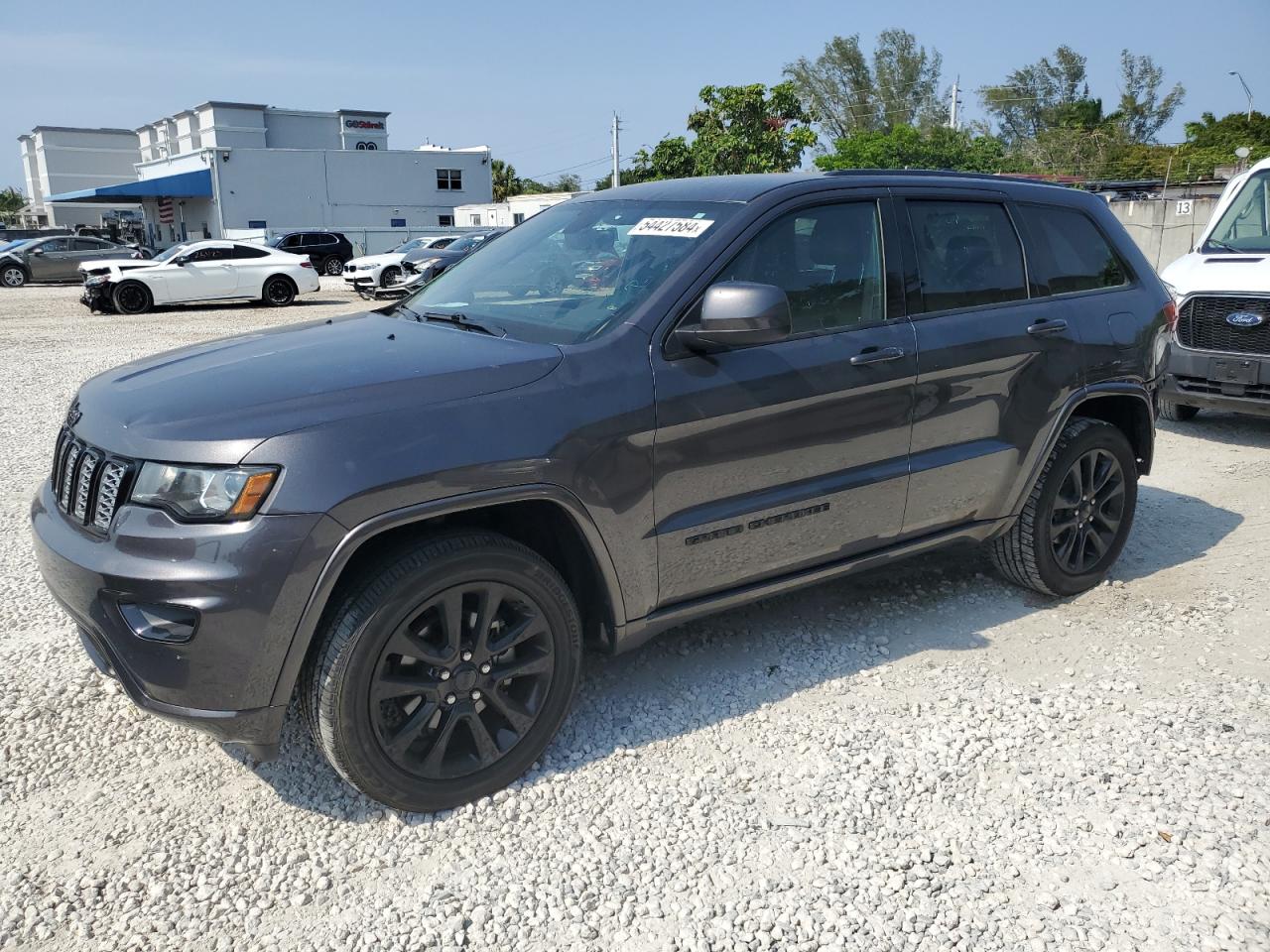 JEEP GRAND CHEROKEE 2017 1c4rjeag1hc952304