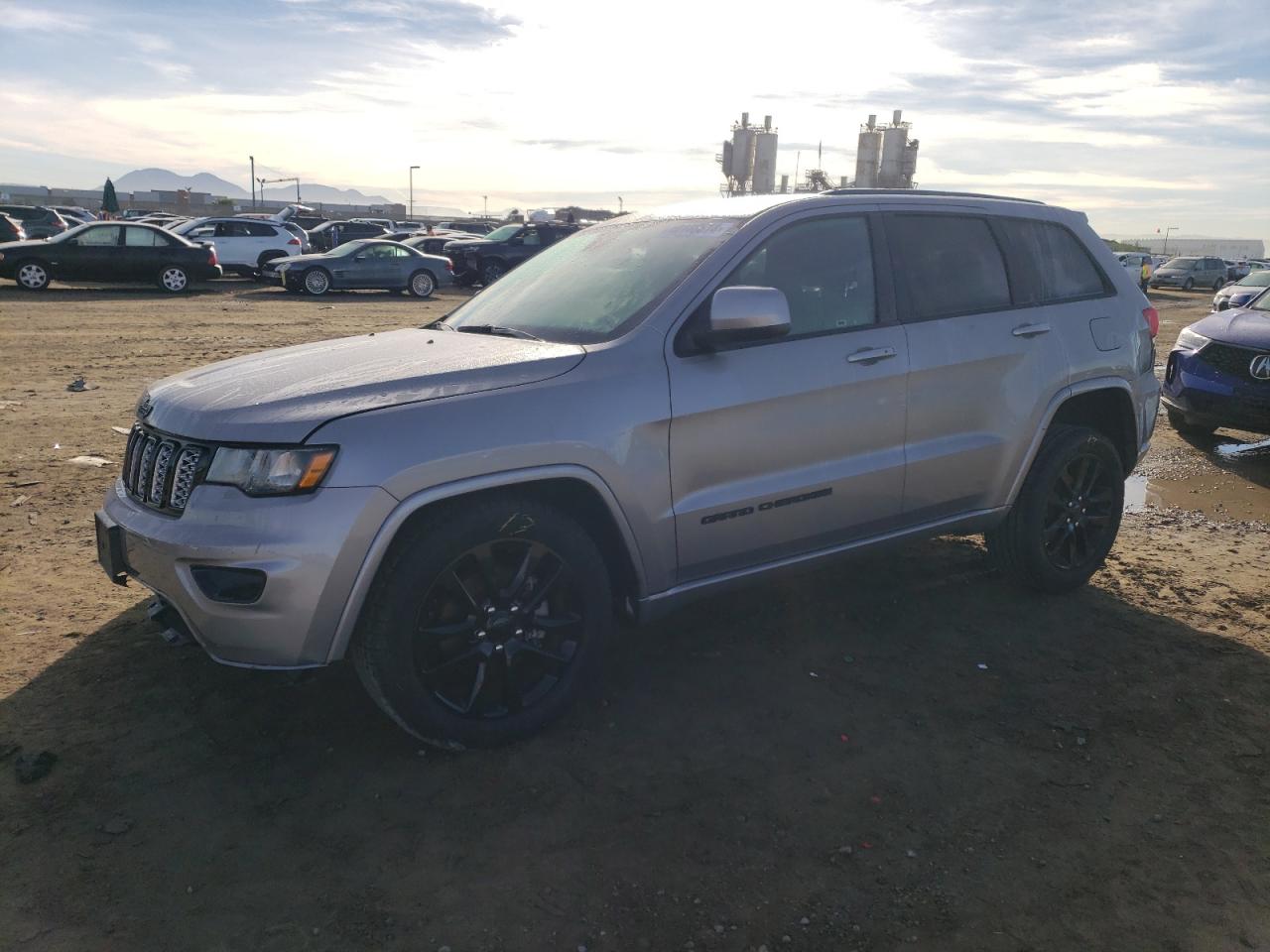 JEEP GRAND CHEROKEE 2019 1c4rjeag3kc705258