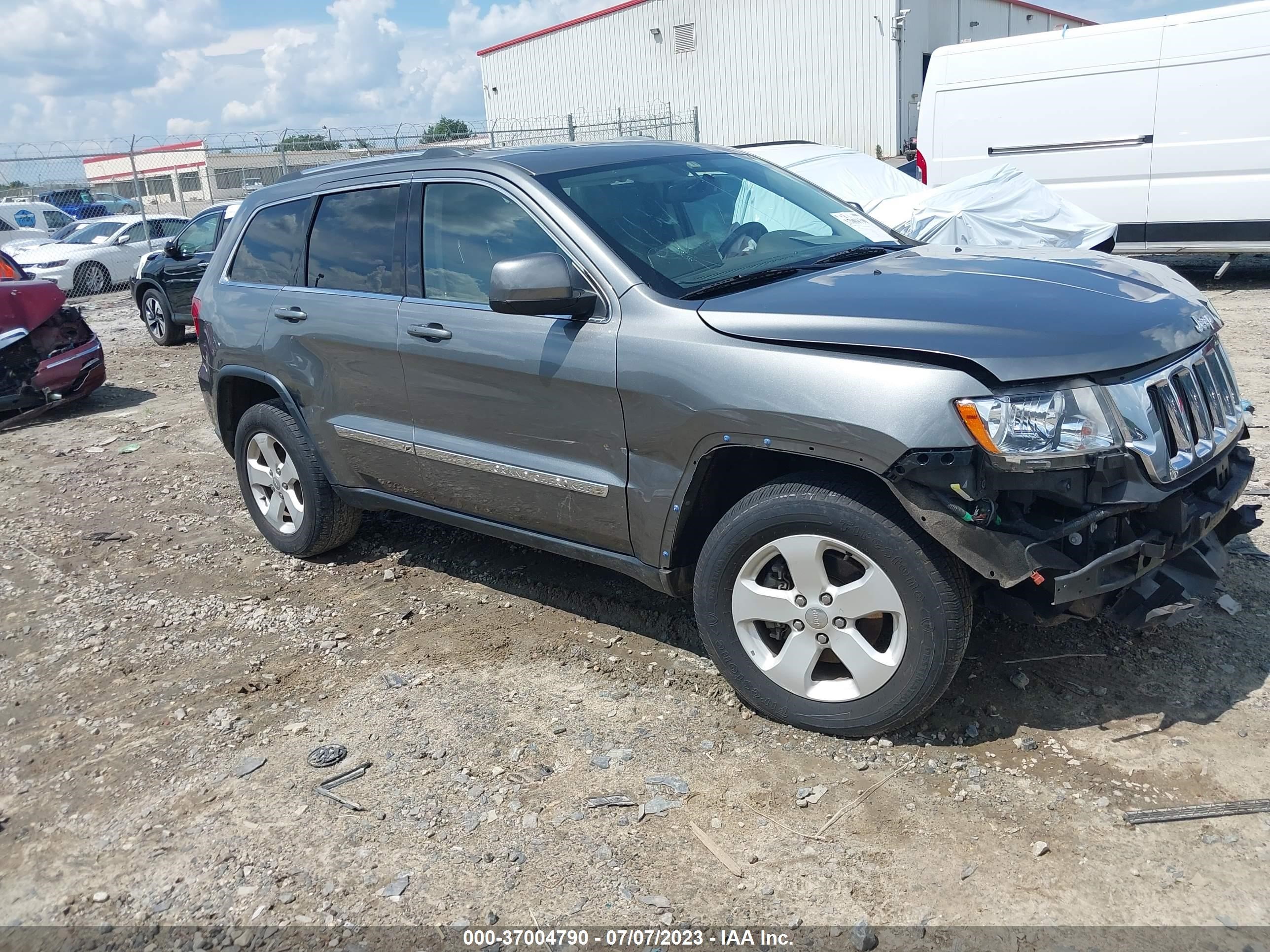 JEEP GRAND CHEROKEE 2013 1c4rjeag4dc539187