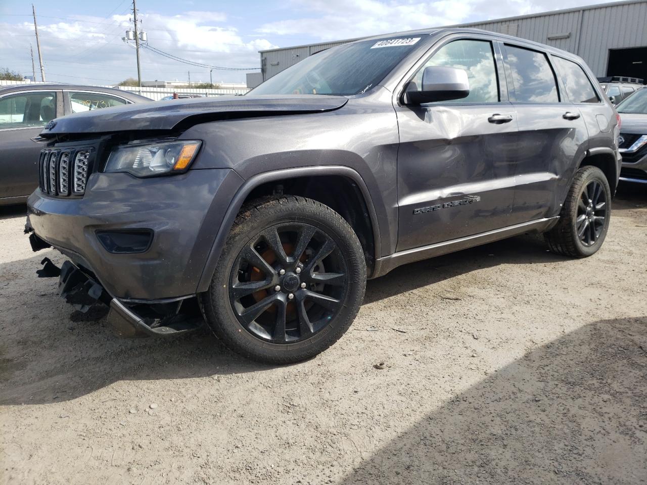 JEEP GRAND CHEROKEE 2017 1c4rjeag6hc823068