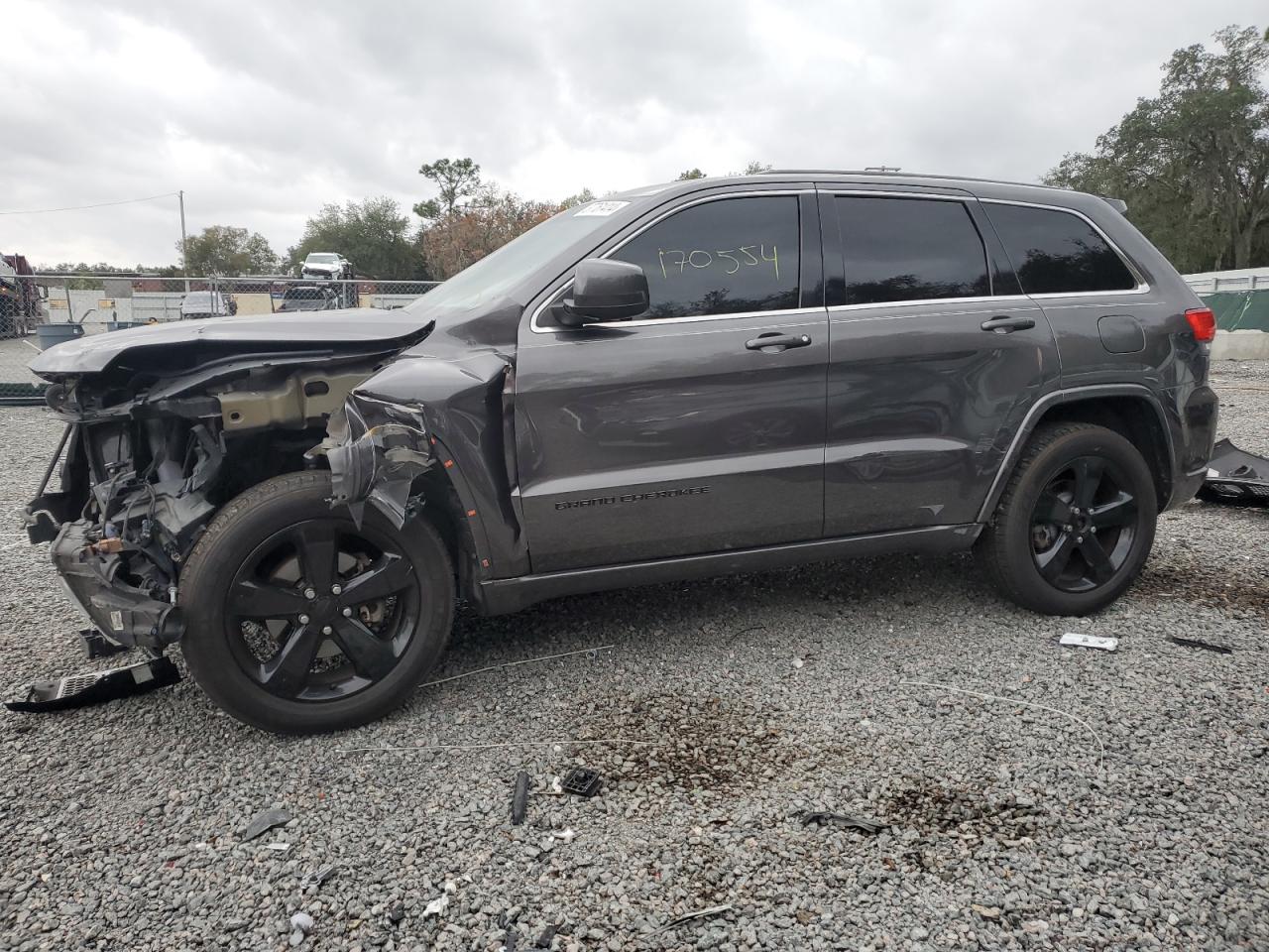 JEEP GRAND CHEROKEE 2015 1c4rjeag7fc614175