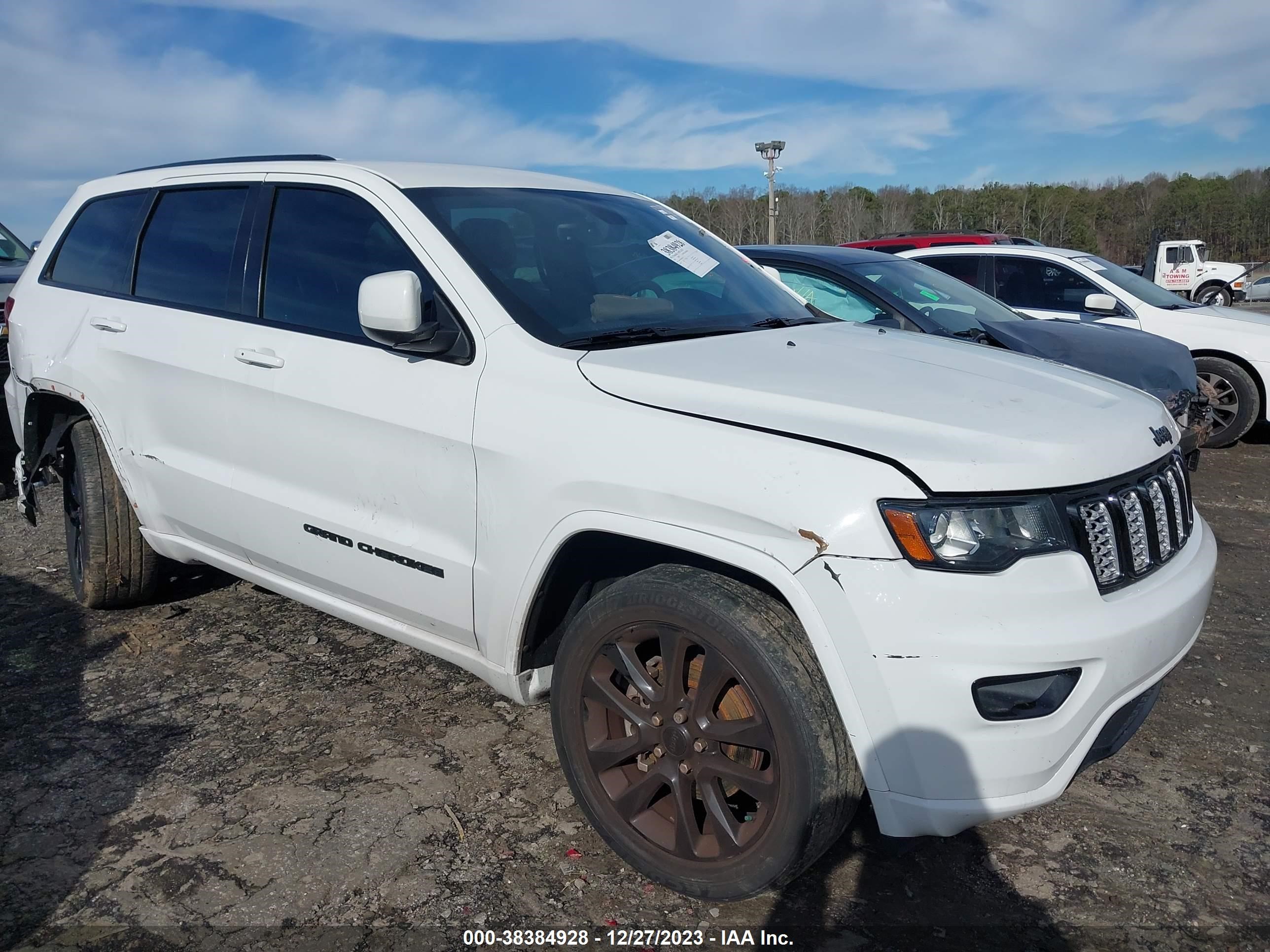 JEEP GRAND CHEROKEE 2018 1c4rjeagxjc111765