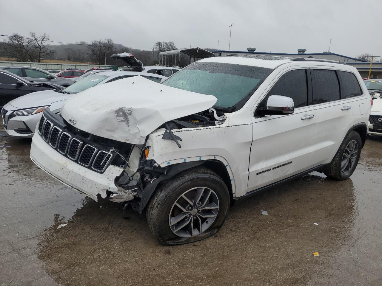 JEEP GRAND CHEROKEE 2018 1c4rjebg0jc275007