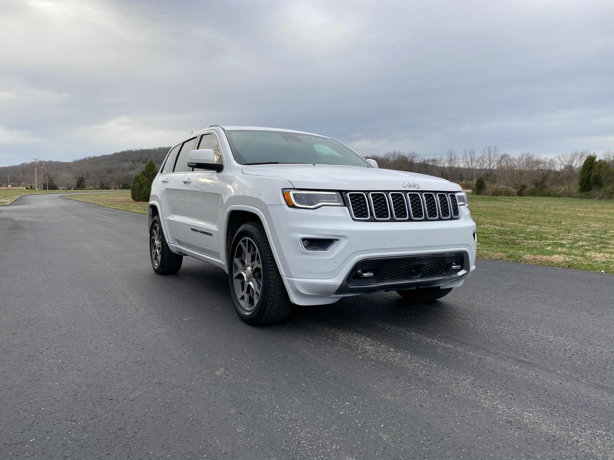 JEEP GRAND CHER 2018 1c4rjebg3jc359208