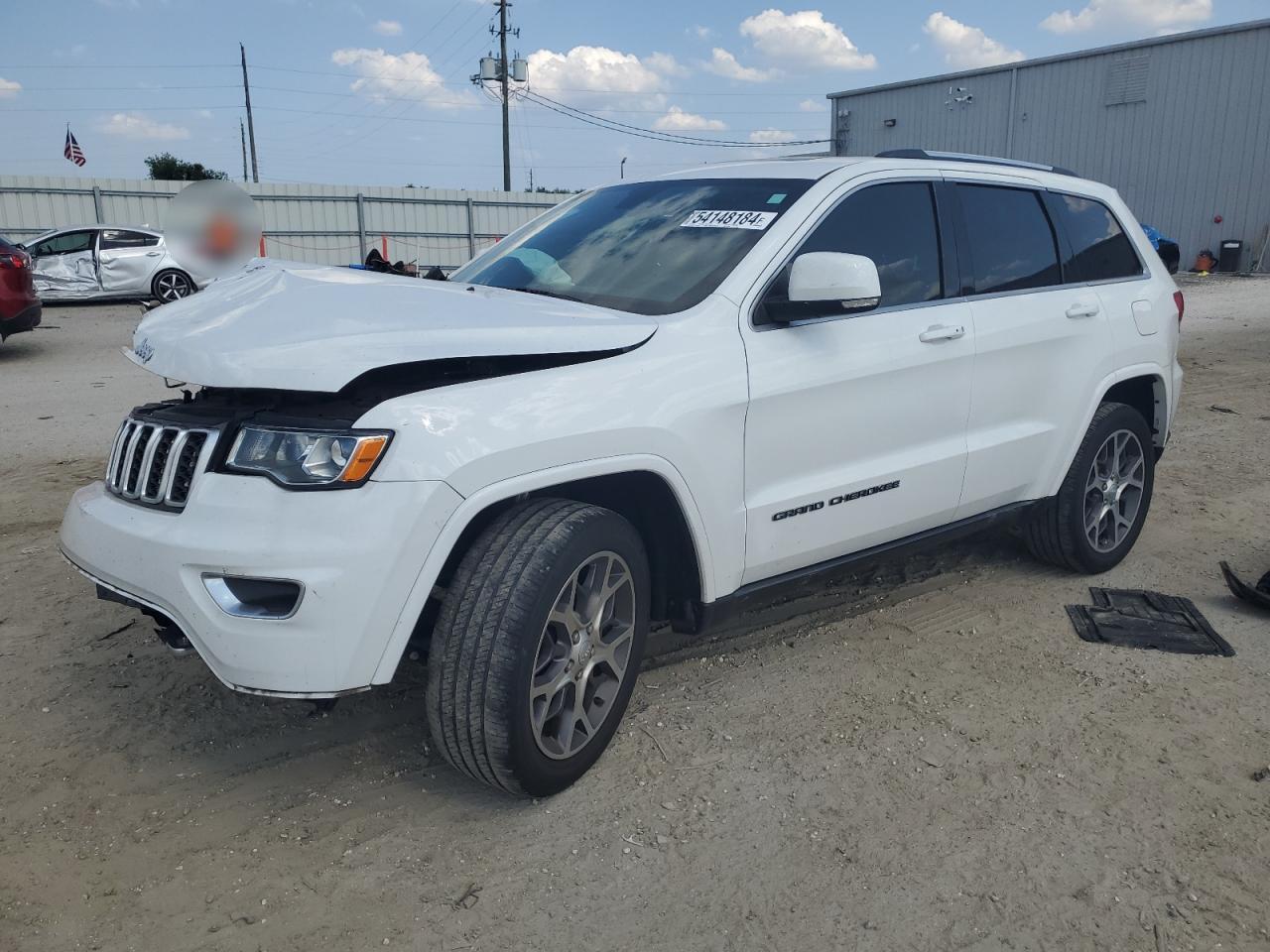 JEEP GRAND CHEROKEE 2018 1c4rjebg7jc125749