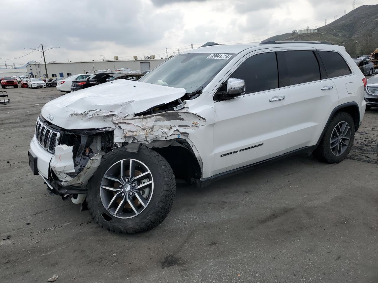 JEEP GRAND CHEROKEE 2018 1c4rjebm5jc514489