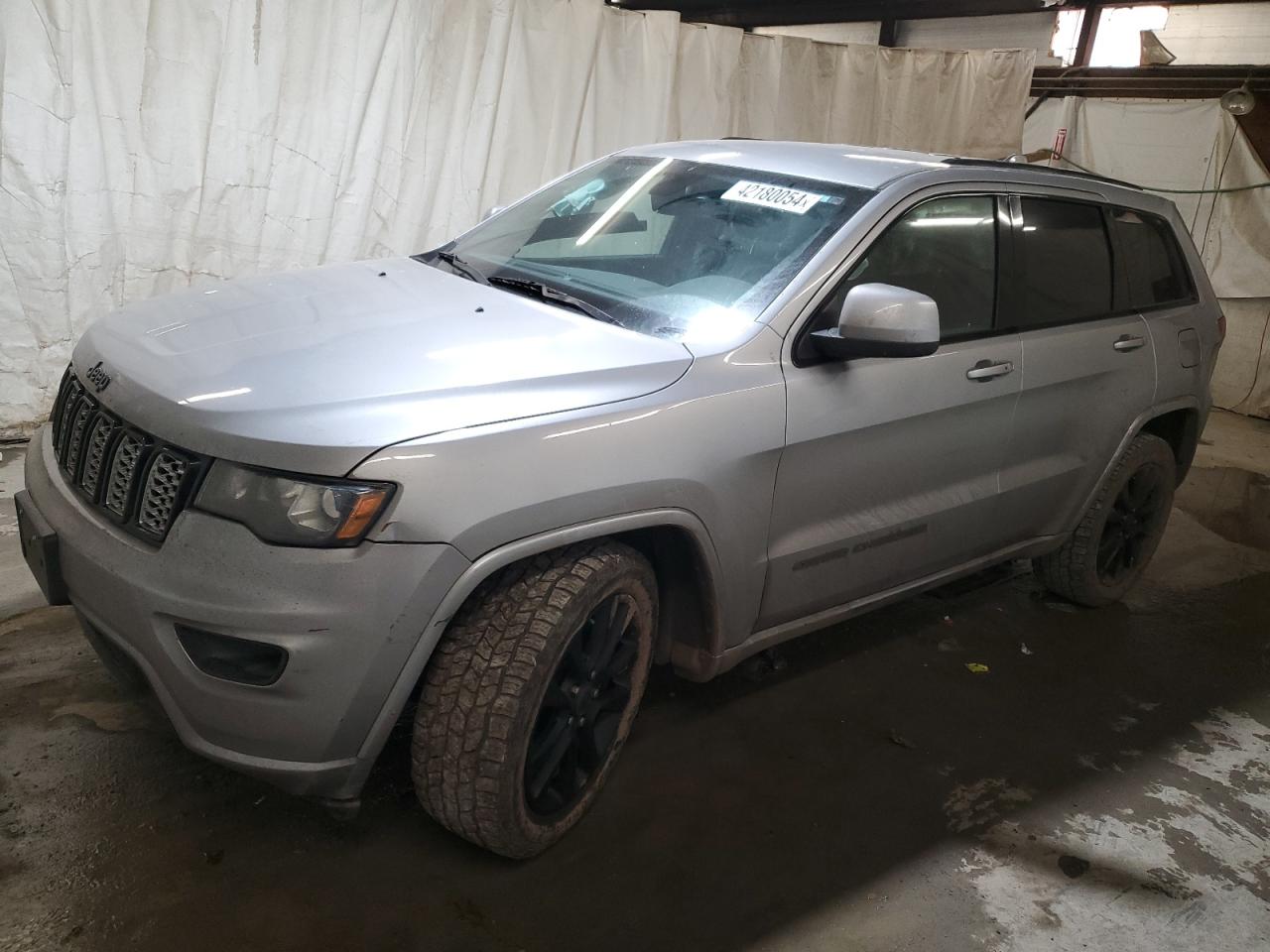 JEEP GRAND CHEROKEE 2018 1c4rjfag1jc173092