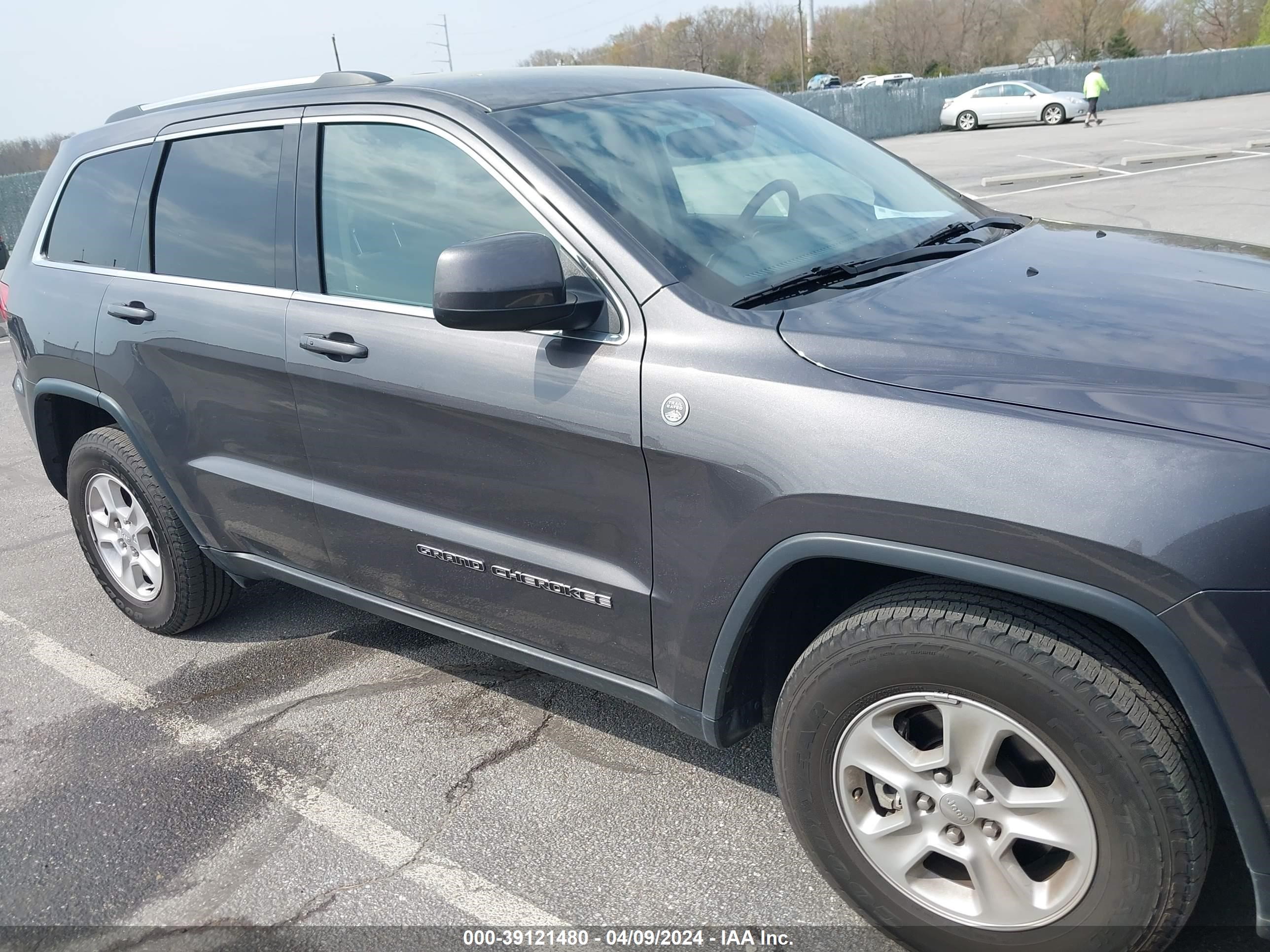 JEEP GRAND CHEROKEE 2017 1c4rjfag2hc889204