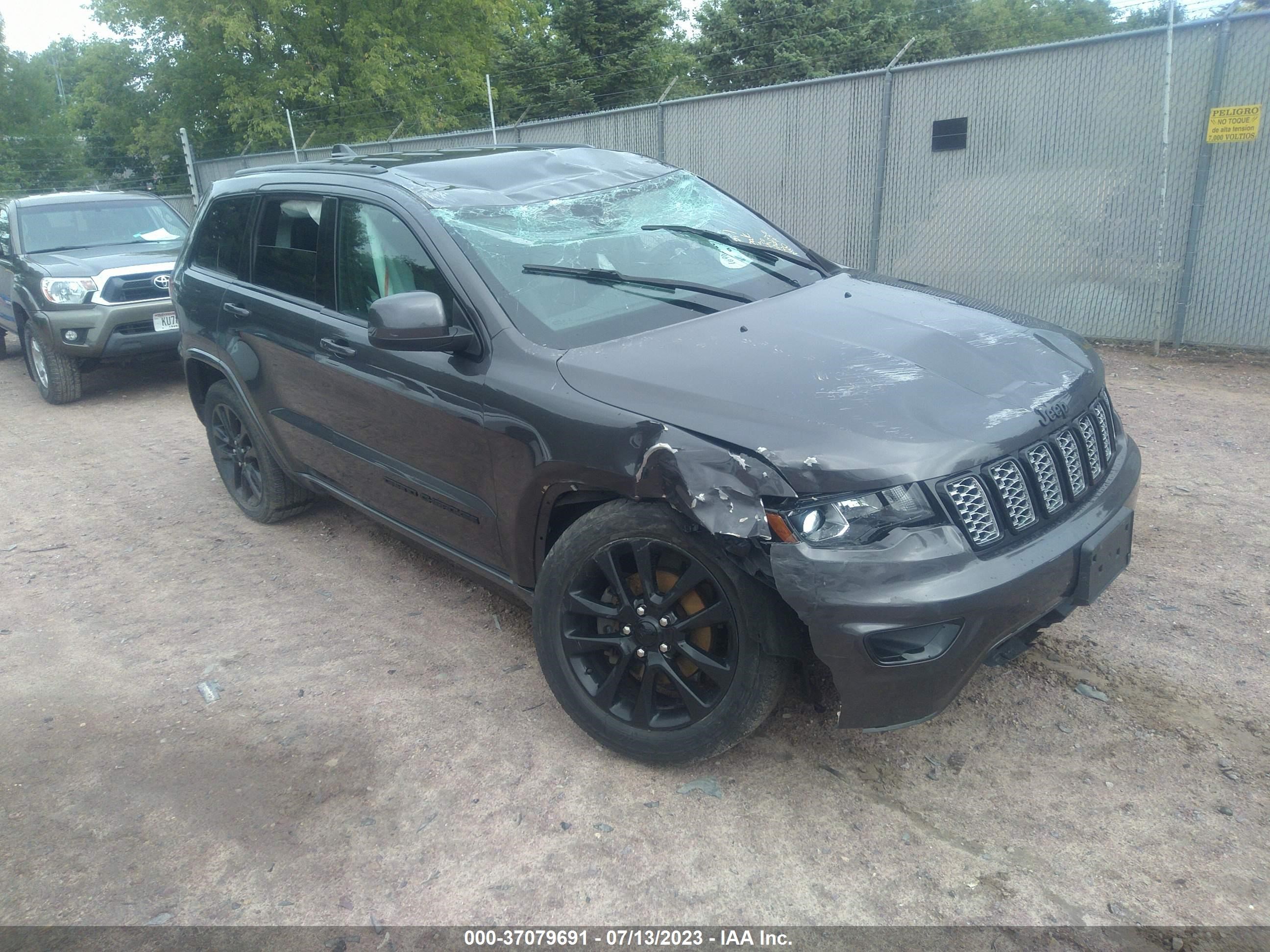 JEEP GRAND CHEROKEE 2018 1c4rjfag3jc124461