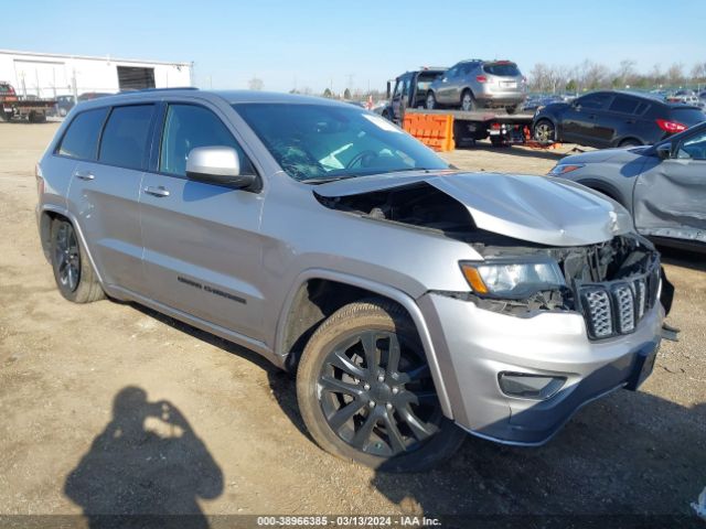 JEEP GRAND CHEROKEE 2018 1c4rjfag3jc215911