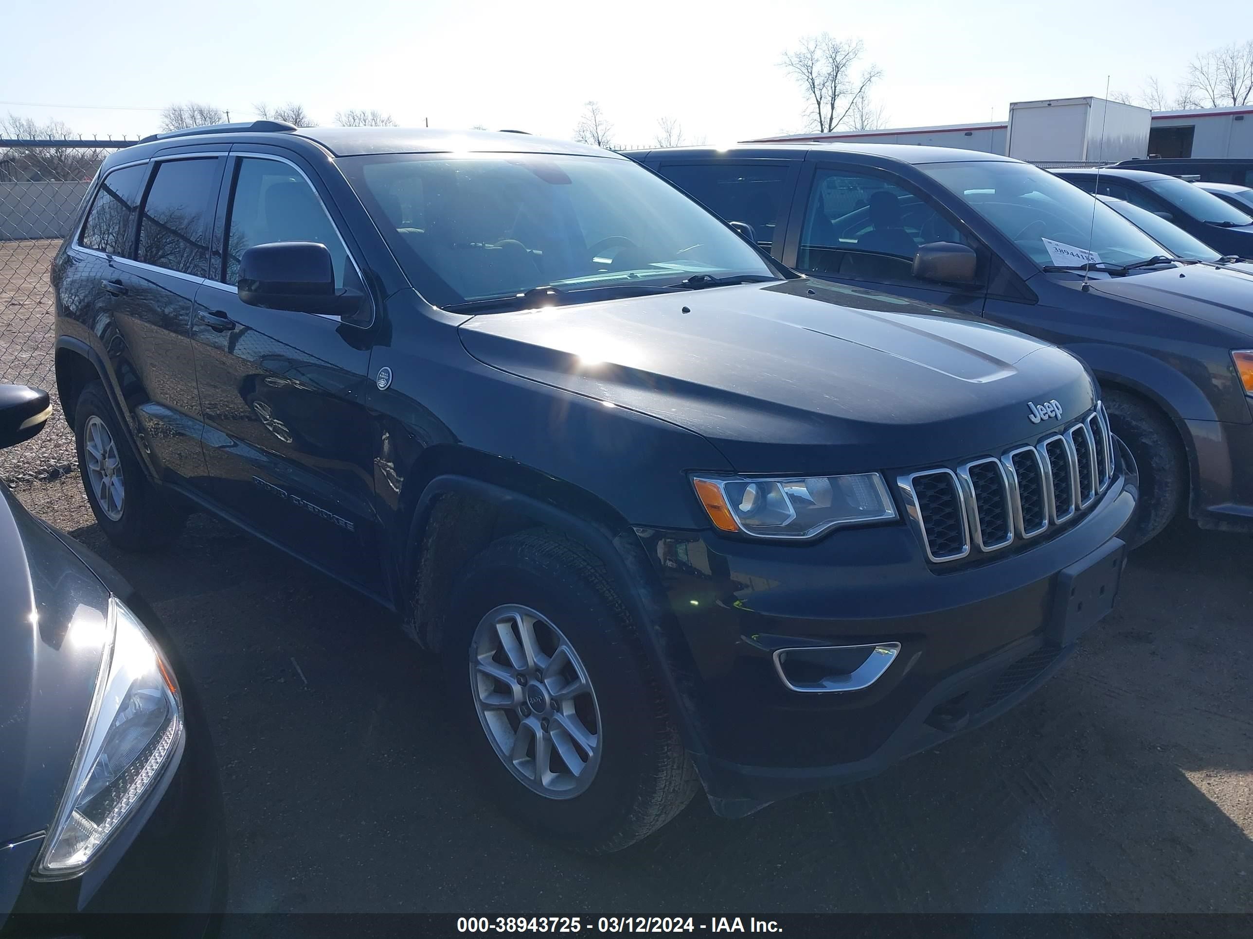 JEEP GRAND CHEROKEE 2018 1c4rjfag4jc161888