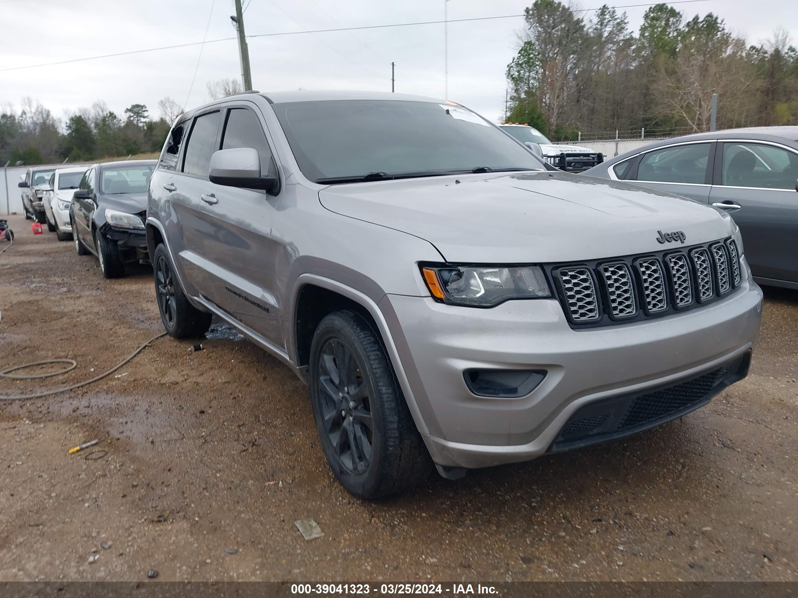 JEEP GRAND CHEROKEE 2017 1c4rjfag7hc927168