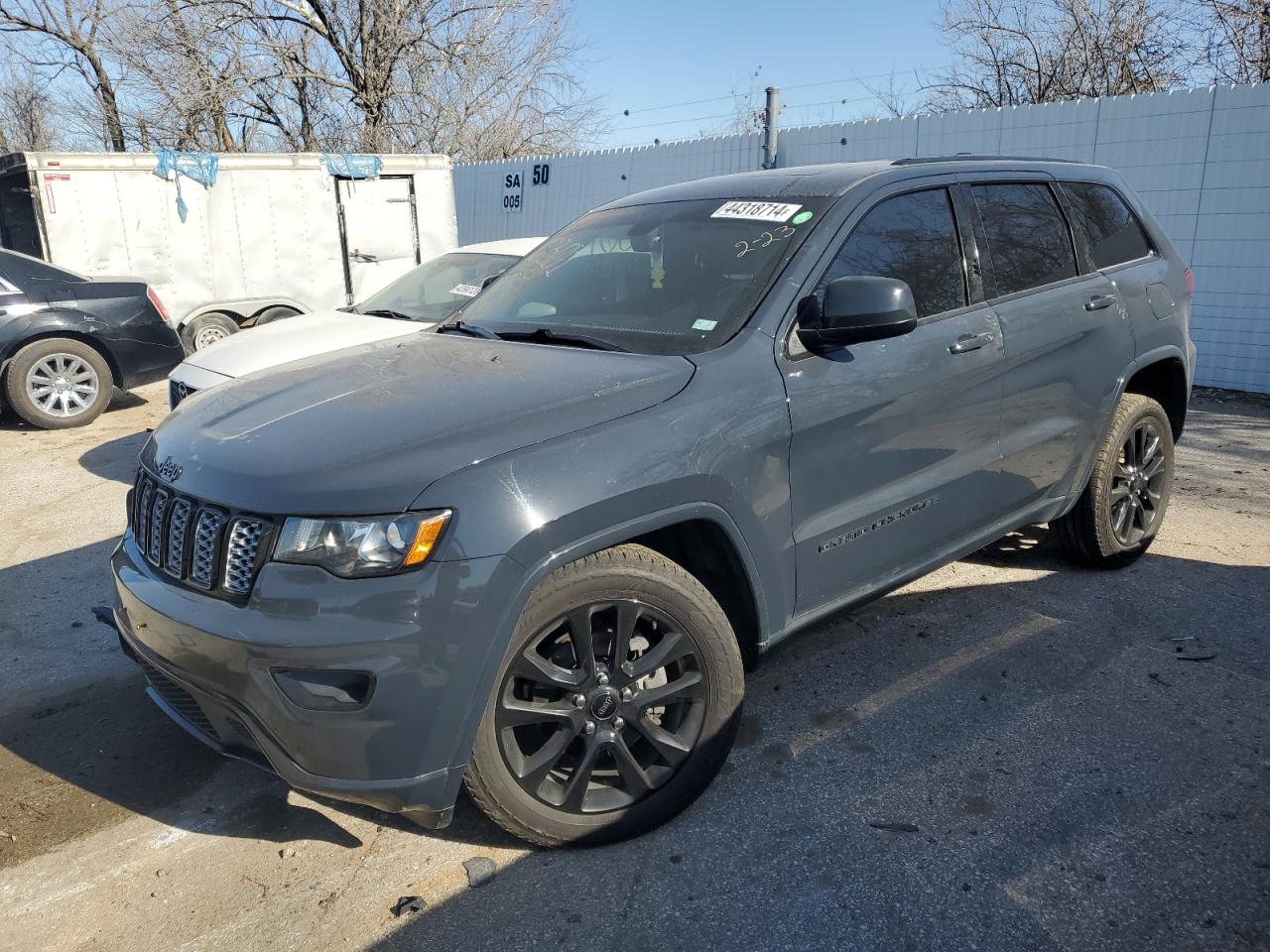 JEEP GRAND CHEROKEE 2018 1c4rjfag7jc420602