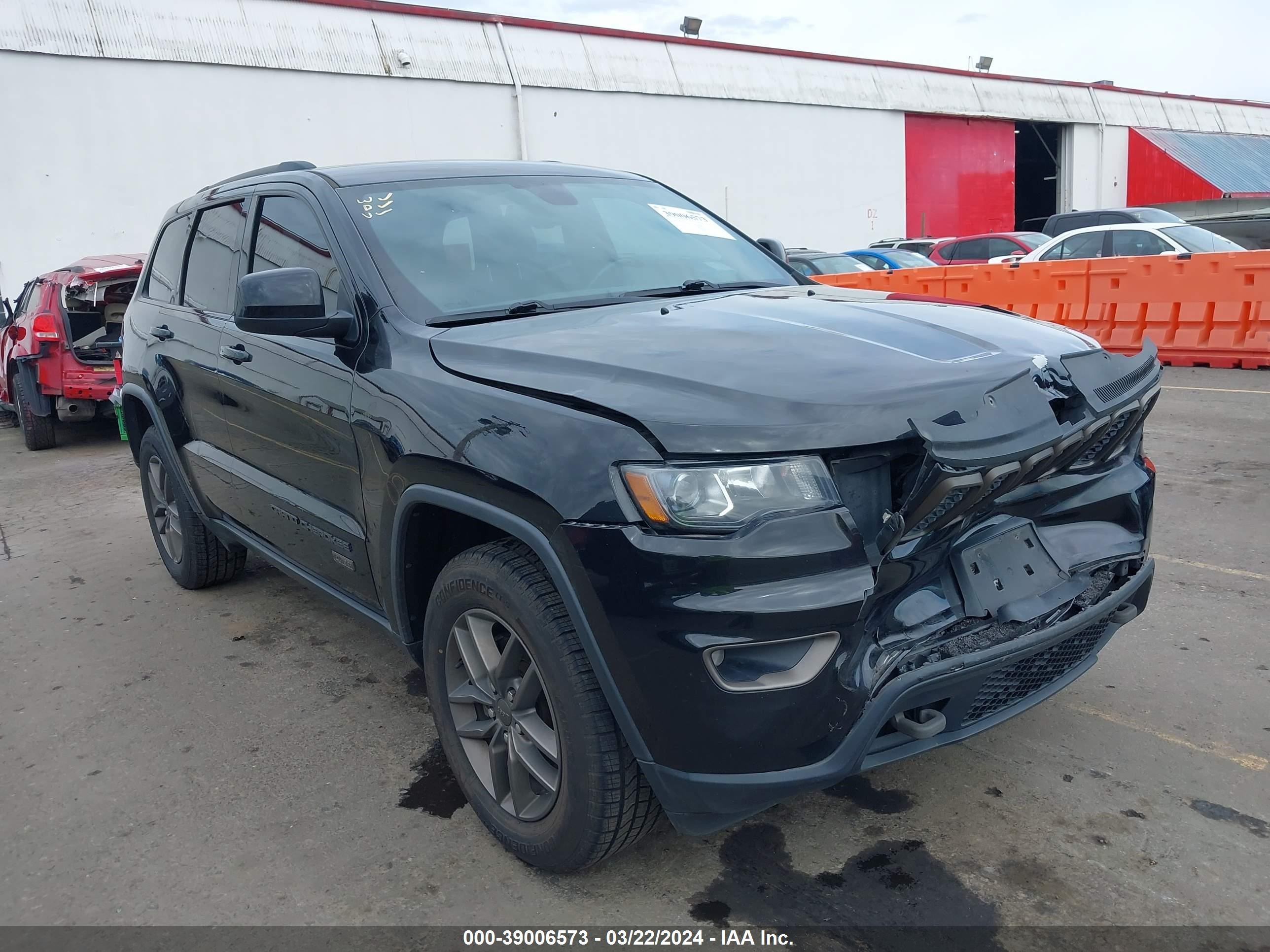 JEEP GRAND CHEROKEE 2016 1c4rjfag8gc443492