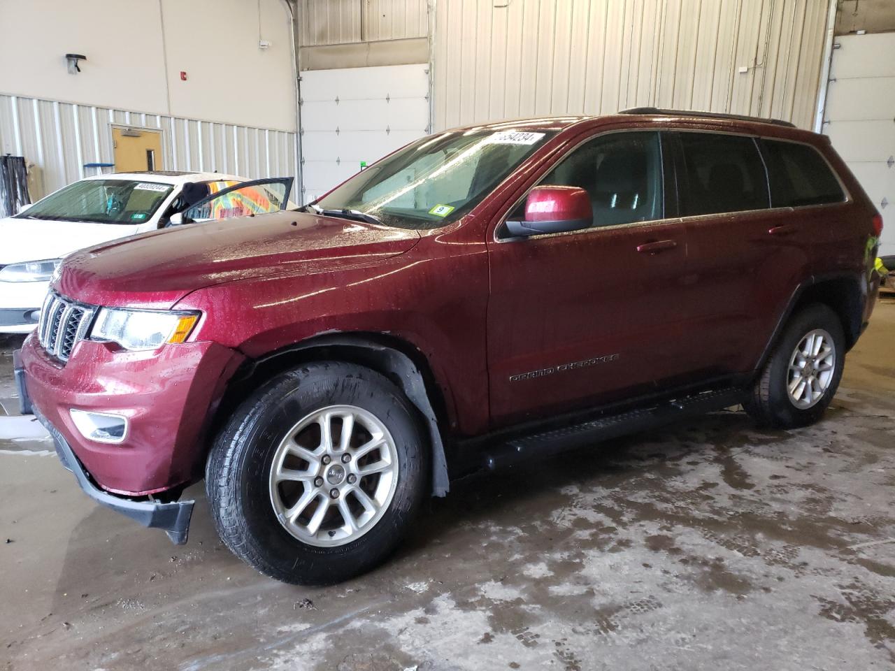 JEEP GRAND CHEROKEE 2018 1c4rjfagxjc113201