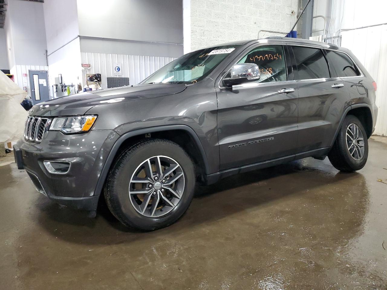 JEEP GRAND CHEROKEE 2018 1c4rjfbg1jc511265