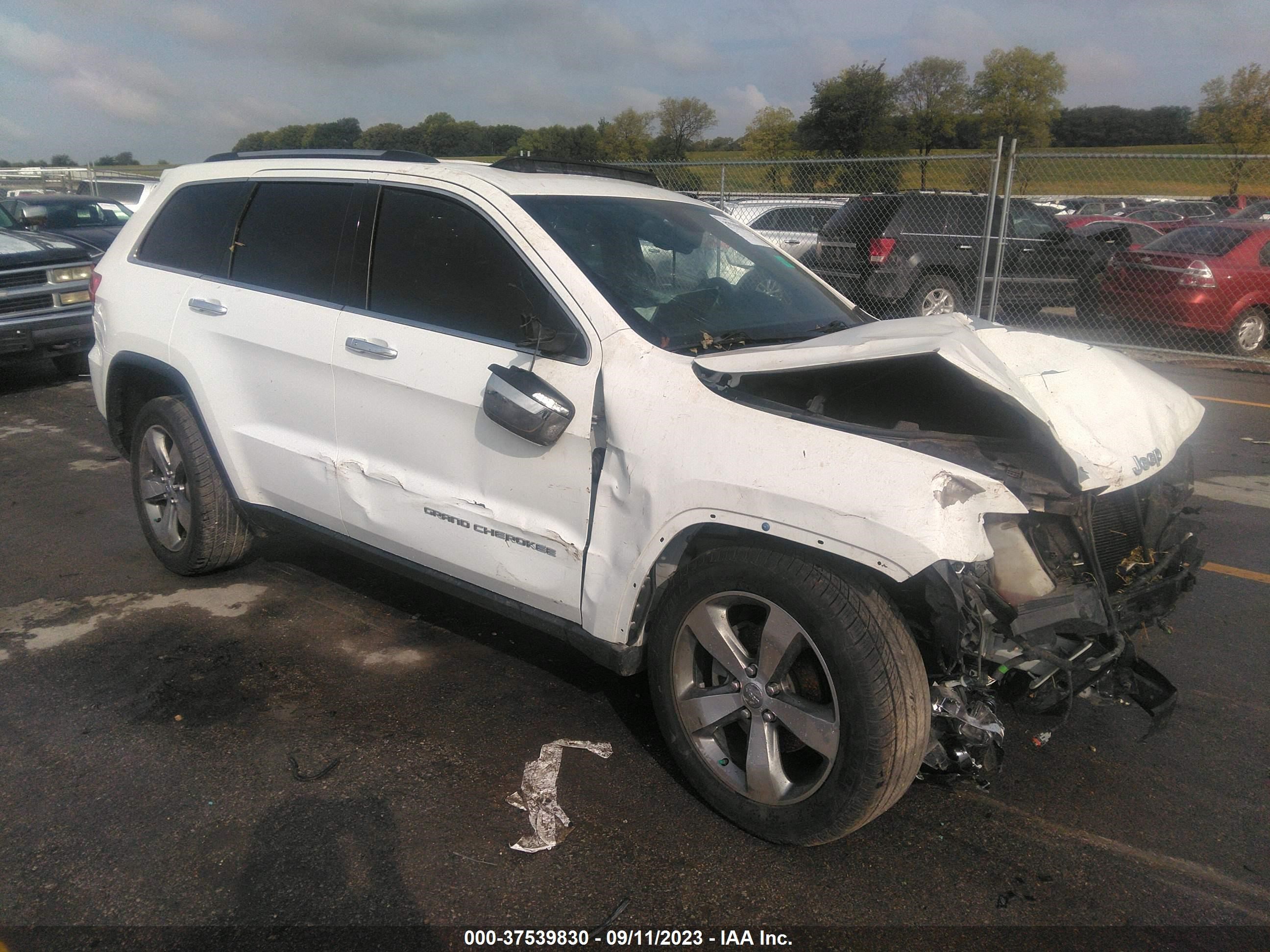 JEEP GRAND CHEROKEE 2015 1c4rjfbg2fc665555