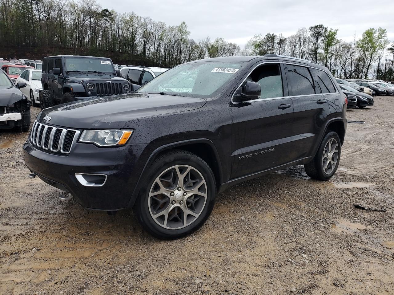 JEEP GRAND CHEROKEE 2018 1c4rjfbg2jc268792